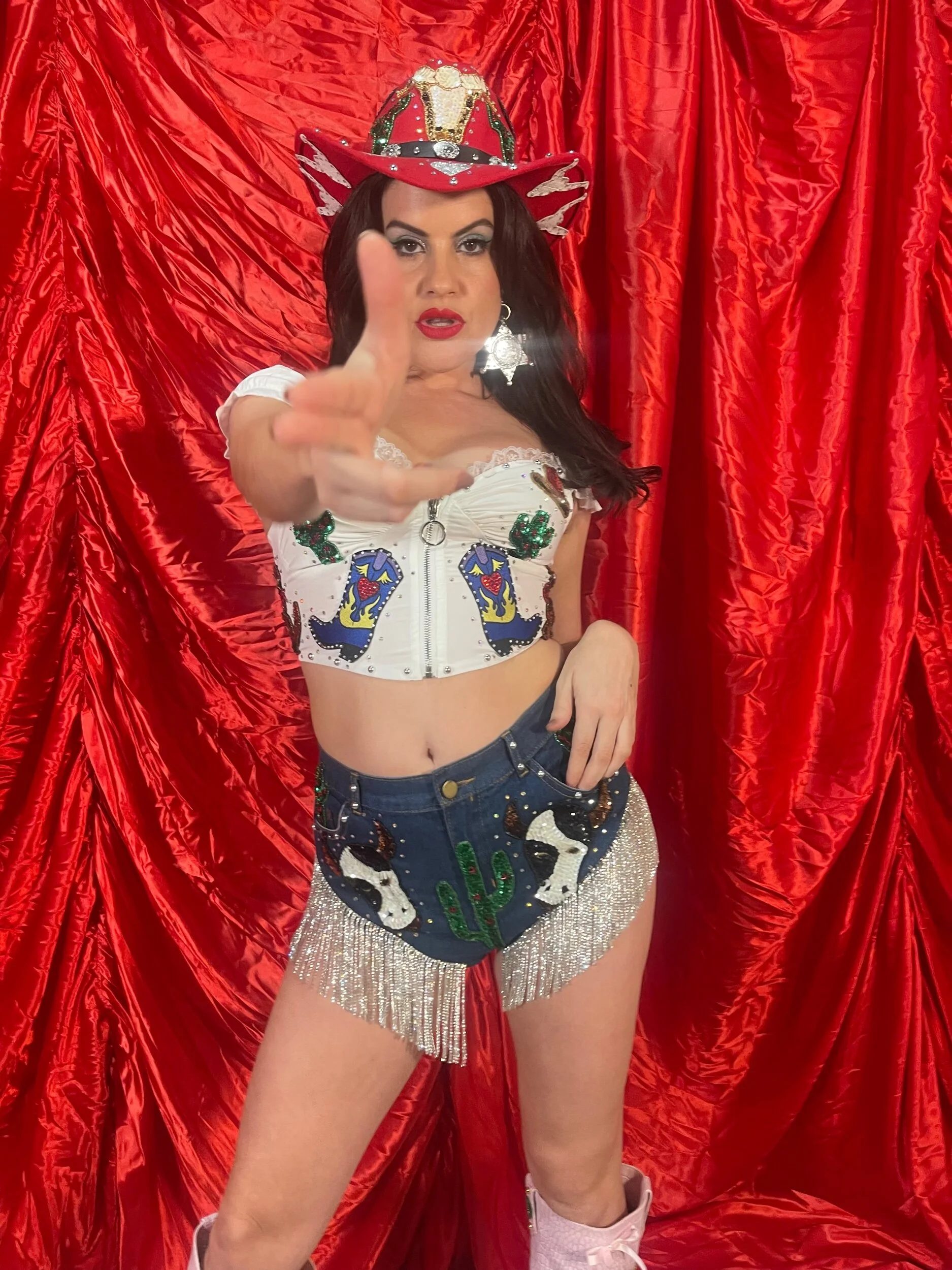 7505D4DF-3C7A-4622-B20A-8A7DBC9890DB