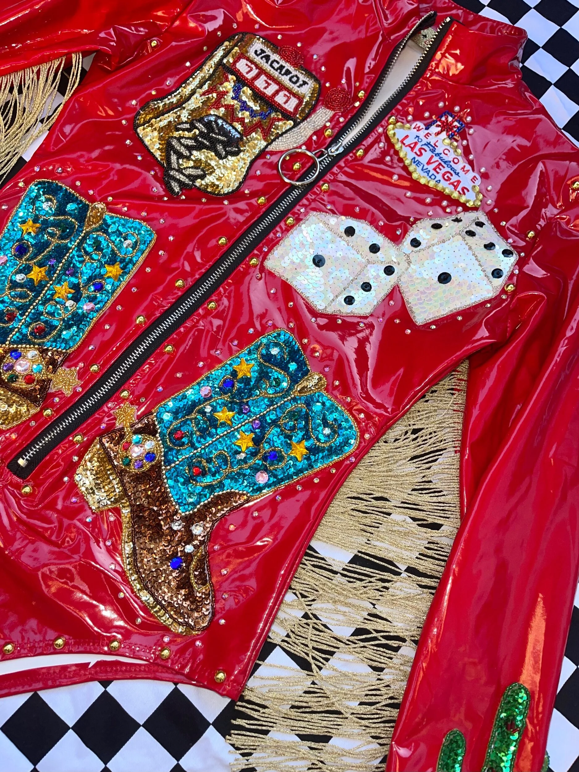 CAF16C6E-669B-4151-B061-FA505DD3697F