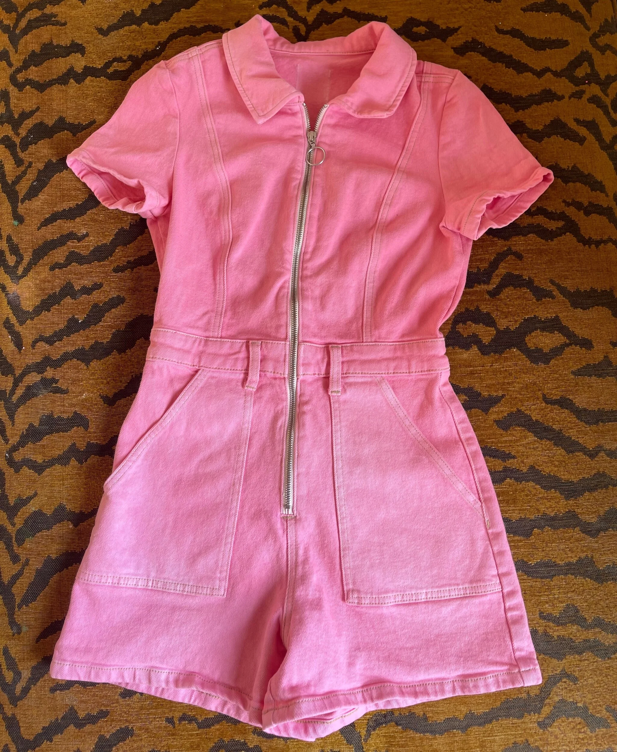 056D8643-4320-46CB-A52A-B483F24EA9DC