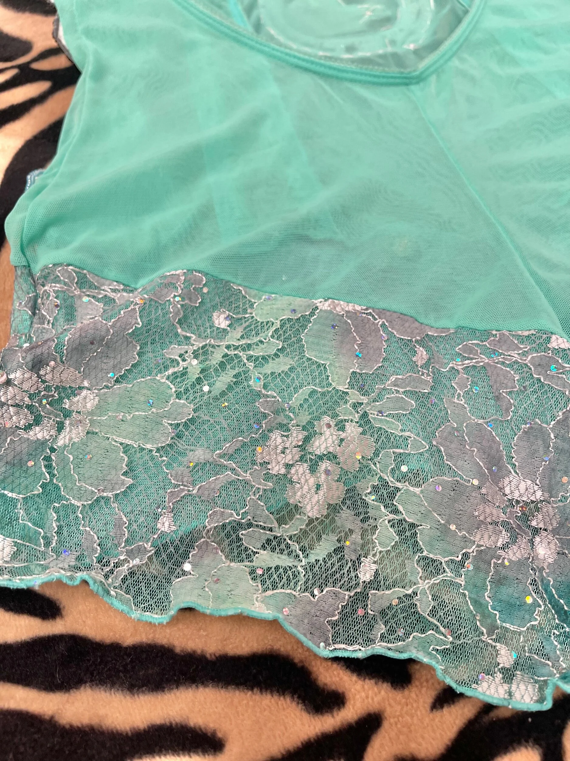 28A36F7C-AD7B-4B51-A94D-669D692C72FB