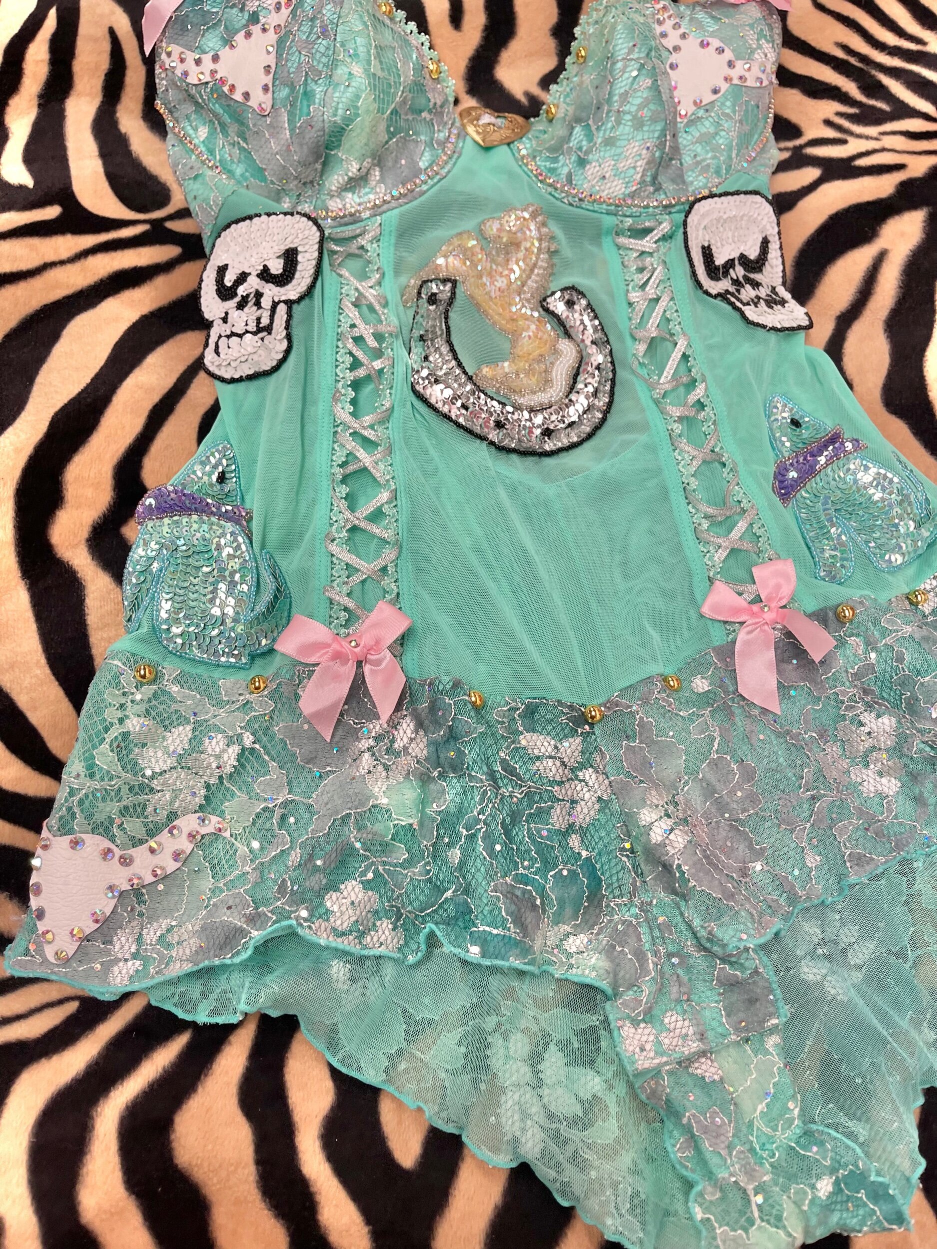 0374C93B-6679-41BB-9626-1638EB64CDBE