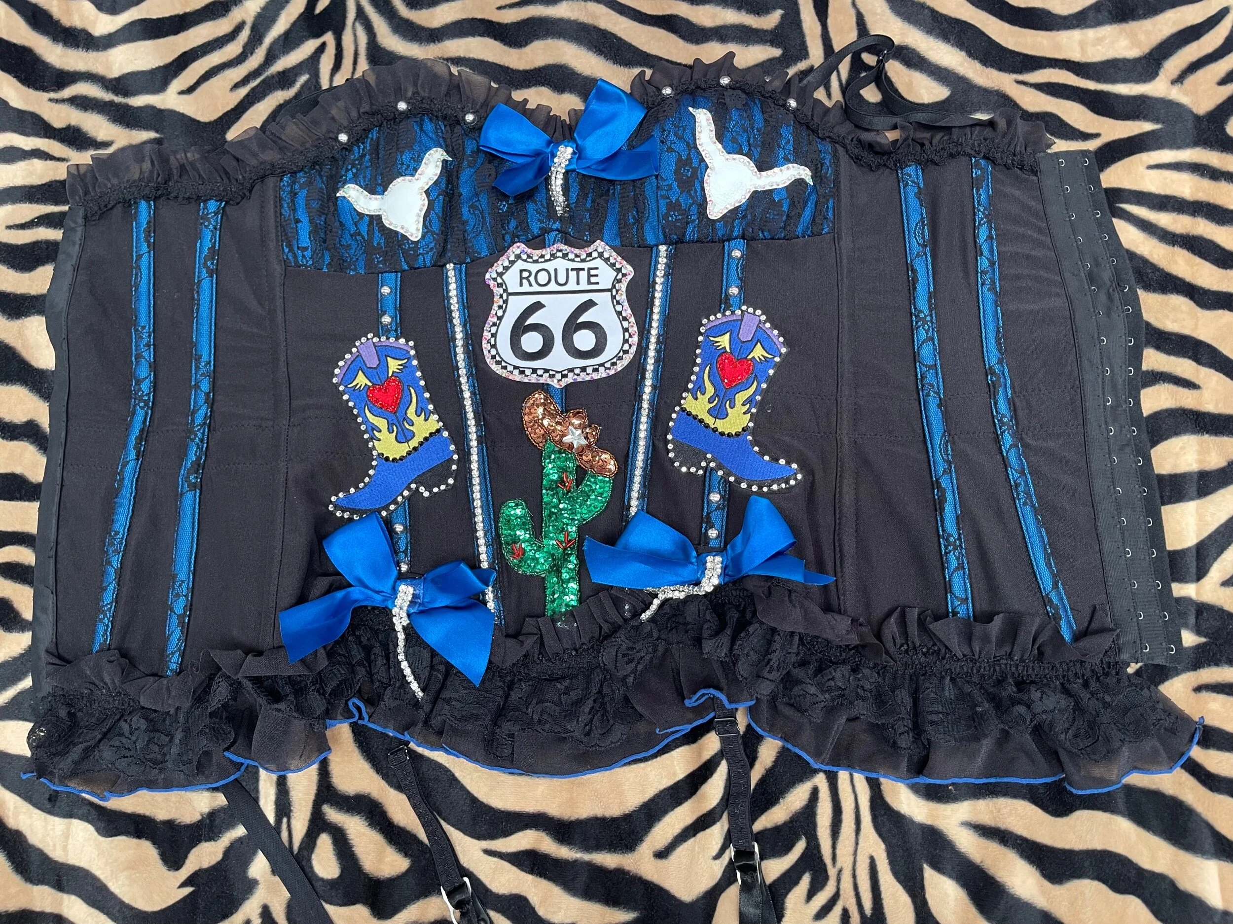 A55AC0D7-20C9-4C59-849E-A66D30D24EE9