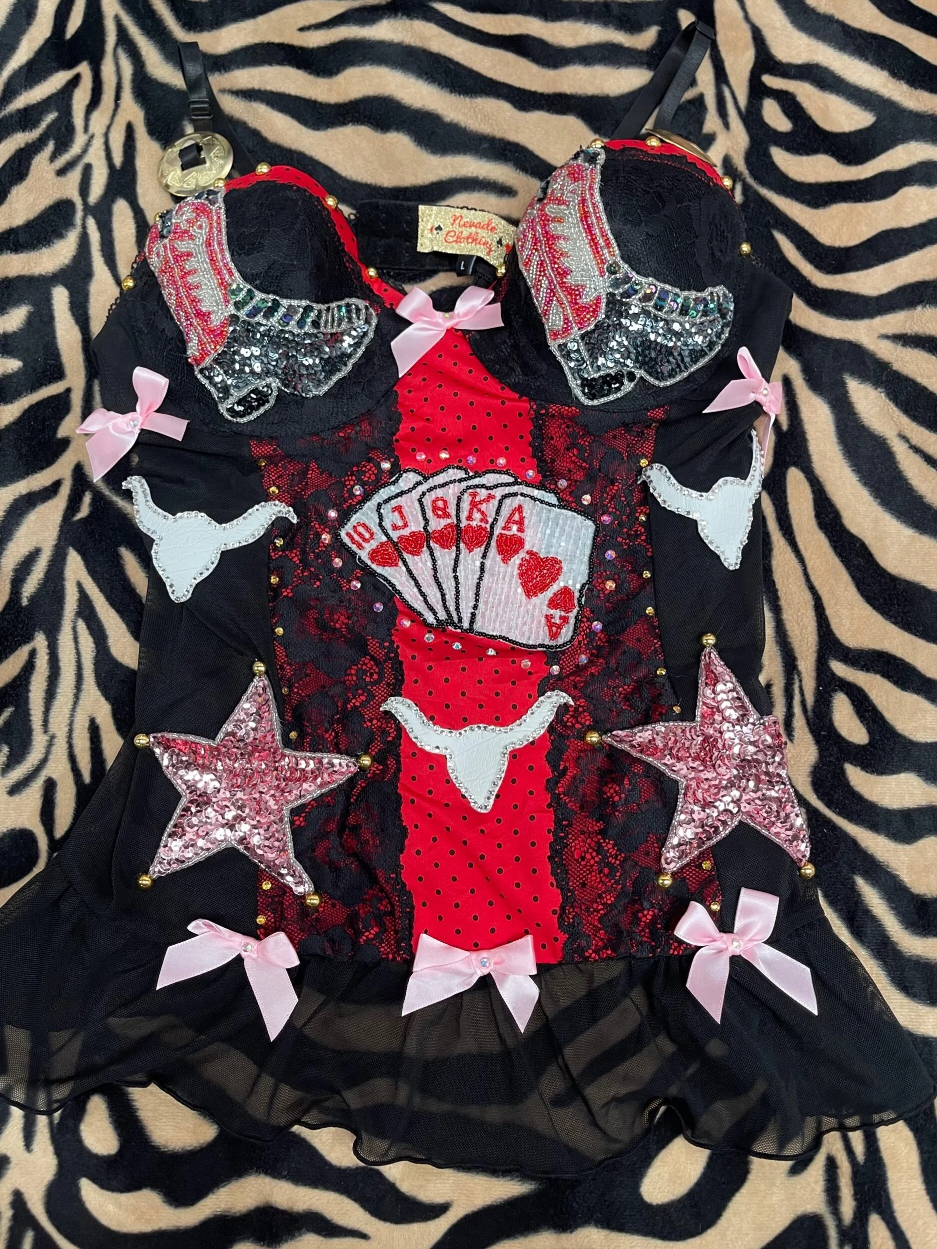 2BC6EF25-0A20-4F1F-957B-EDB9C04FD1FA