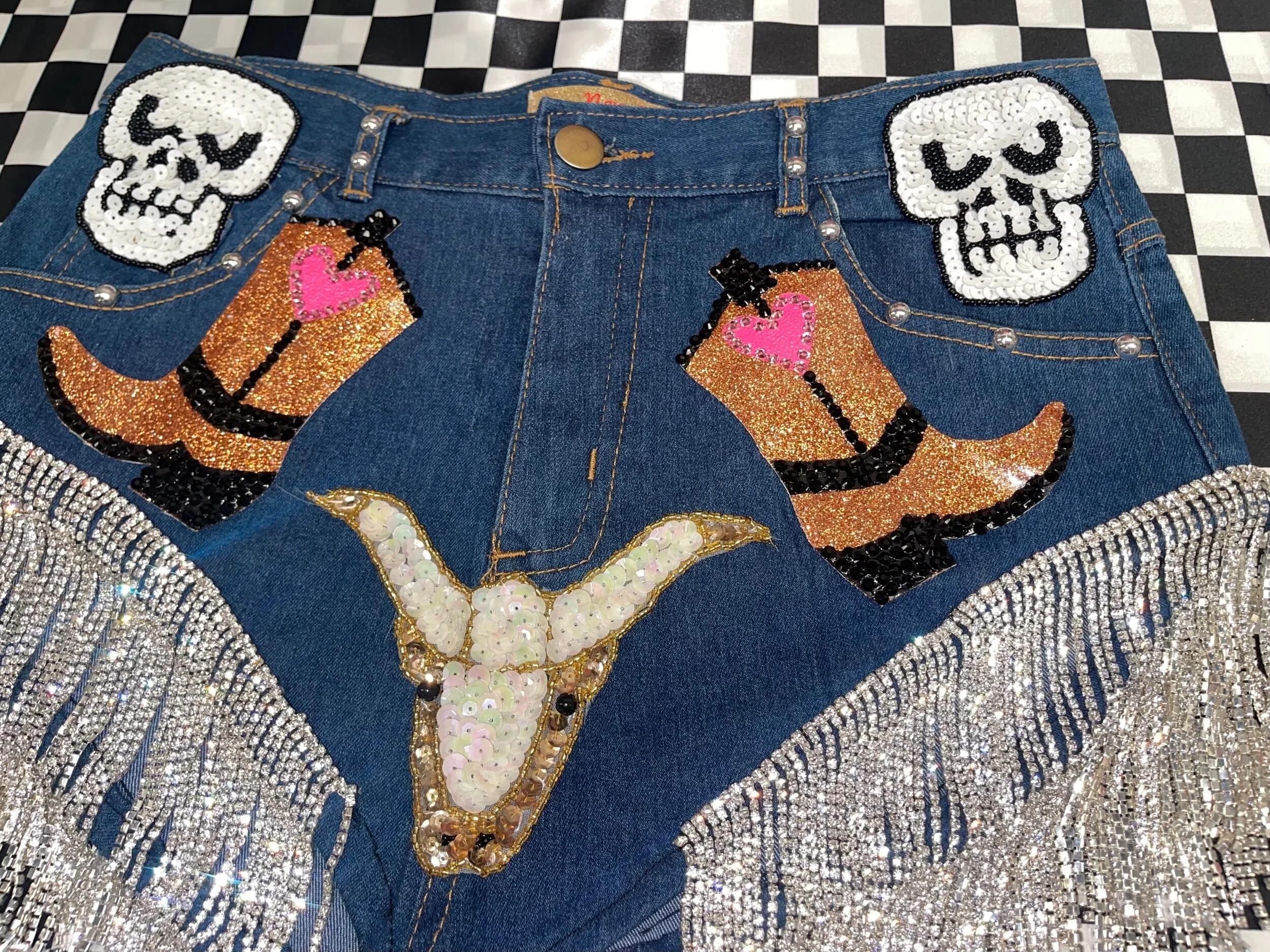 BCDEE1A7-06DA-41B8-BA4D-997D18831FCE