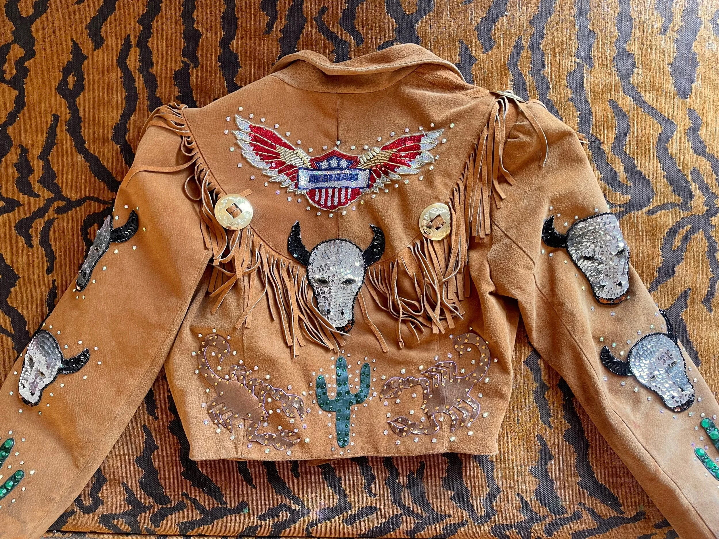 FB1481F3-EAC9-4A40-A2C1-3527064816C1