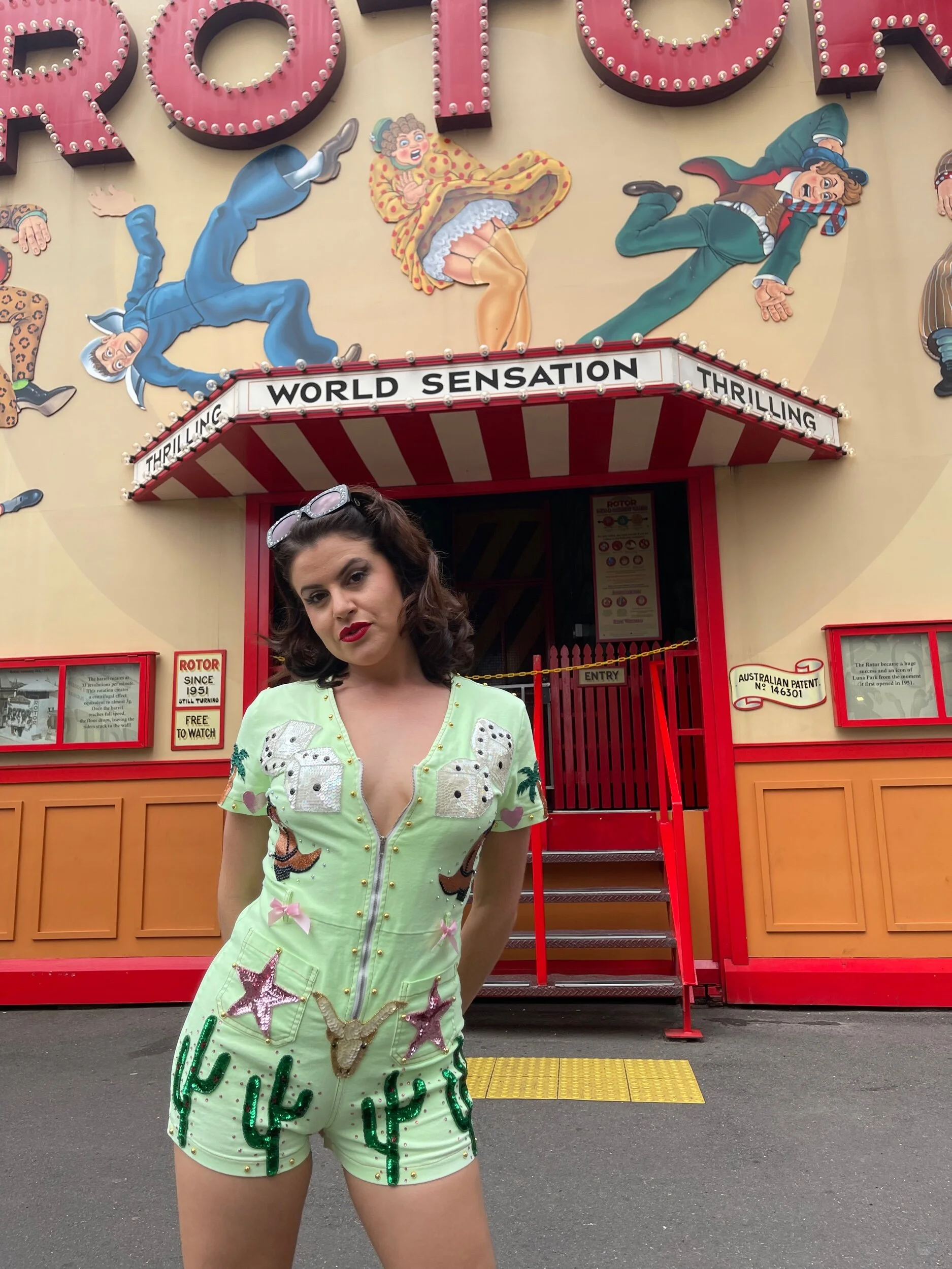 75F8183B-6406-498B-9260-18D77AD49899