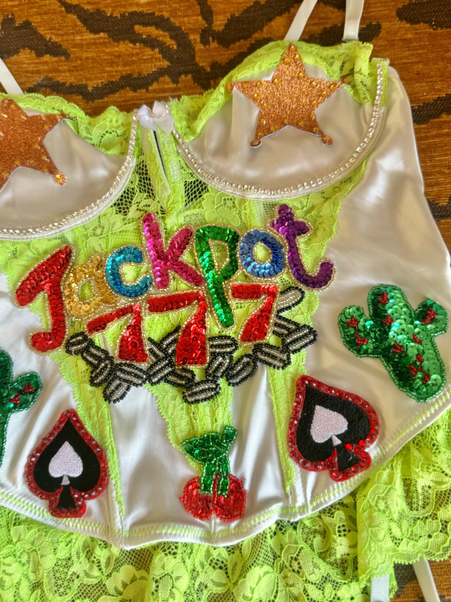 146983EB-96F7-4F90-87AB-073B83BDD56F