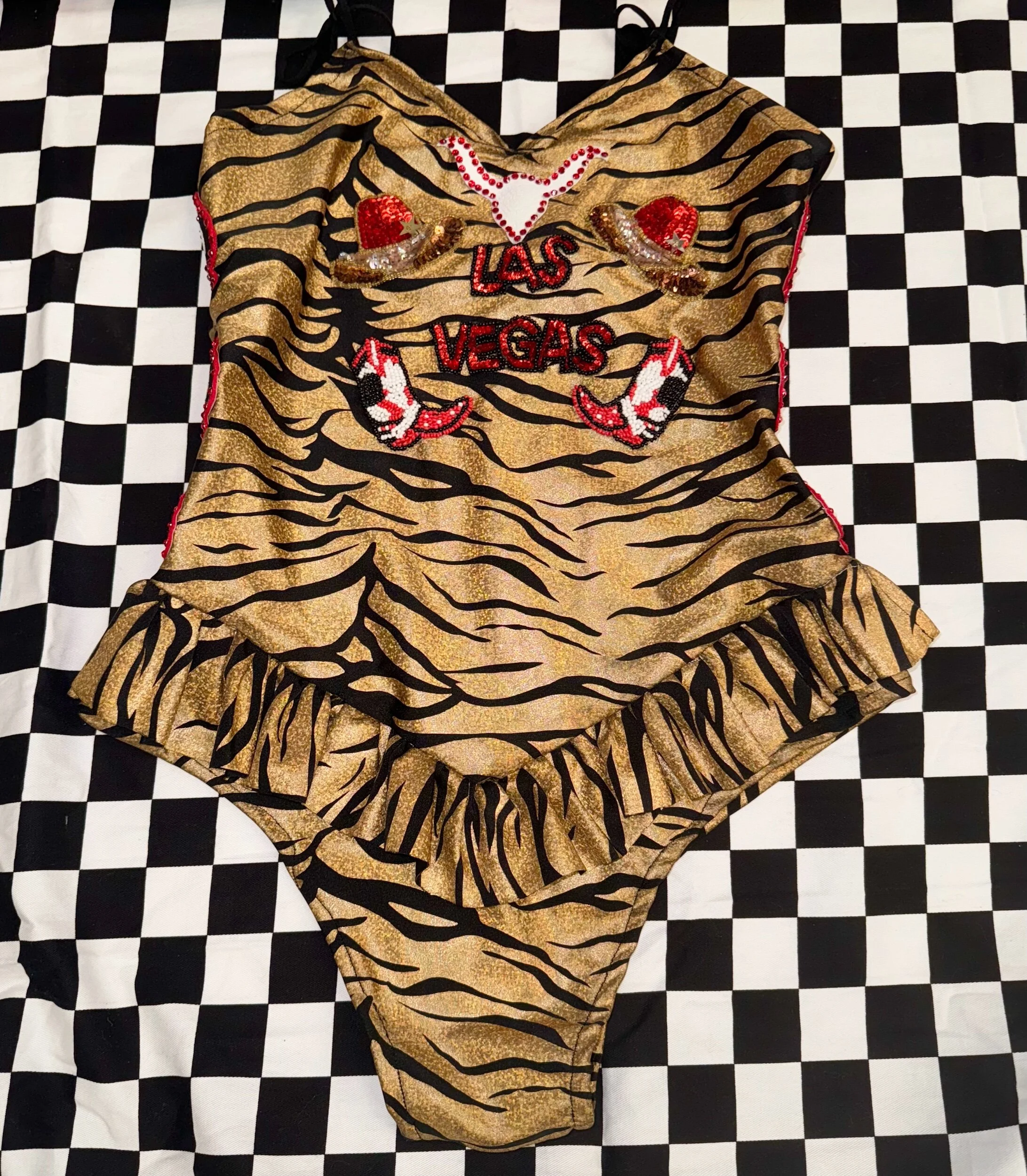 4D54FF65-9564-4242-ACFA-CBA654DDEA46