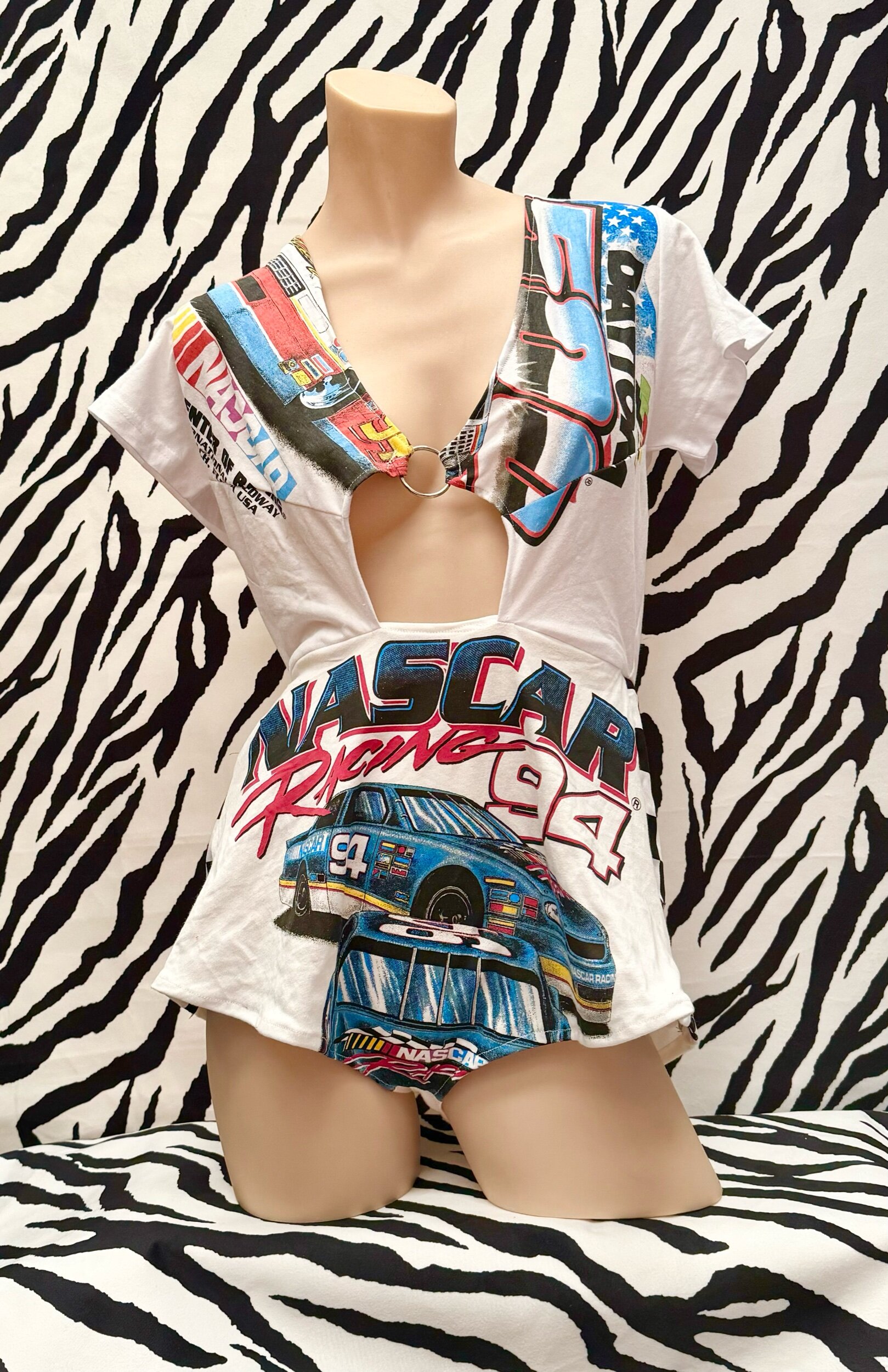 C4AE41E5-DA15-4816-862A-4463FD31591D