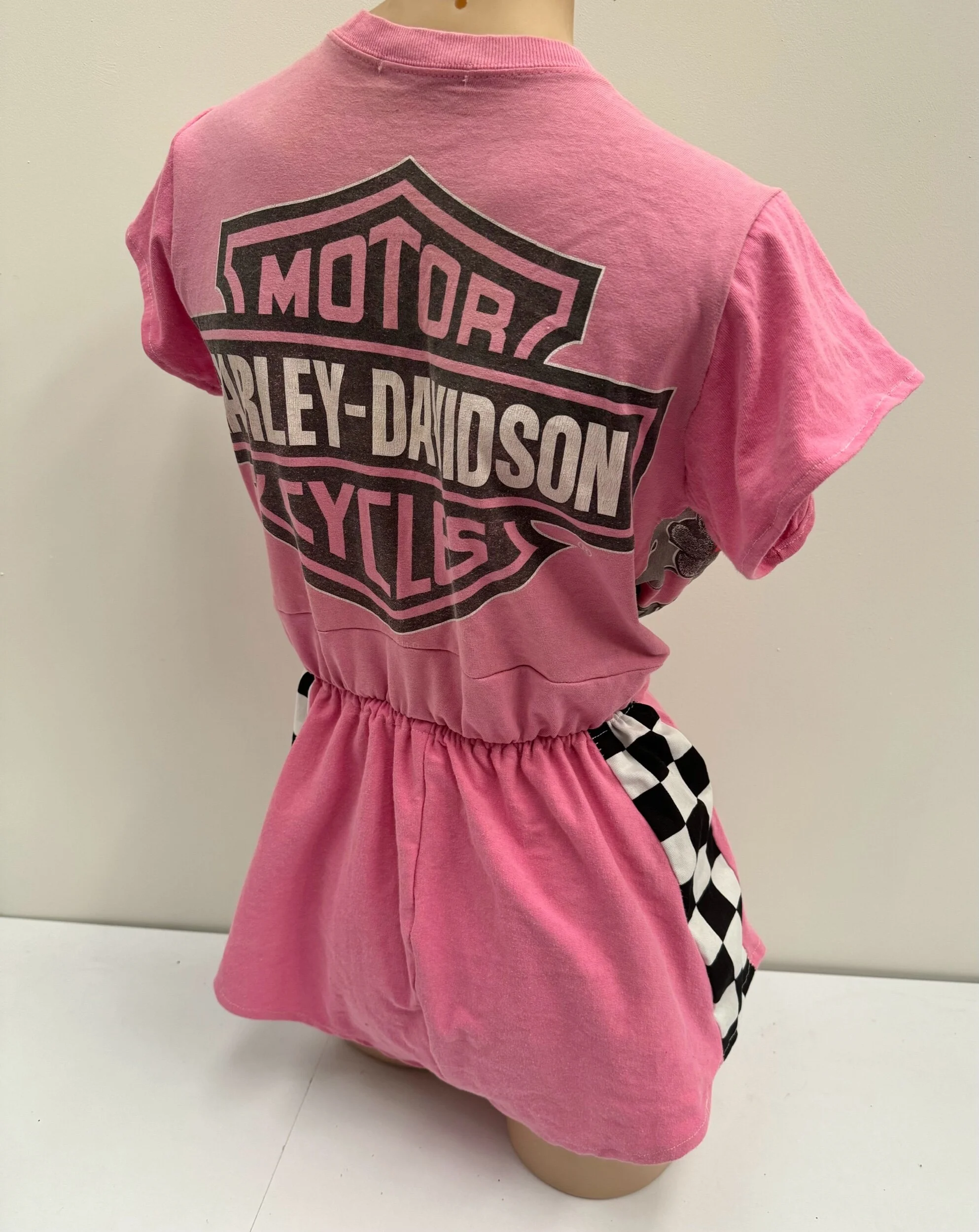 22B02EC8-CCCE-4157-A8E3-CBA30D597C39