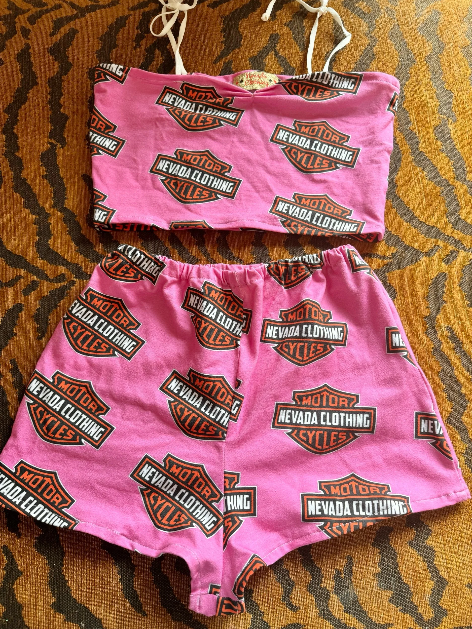 5FF4563F-A8CA-4052-A39E-60343206ABED