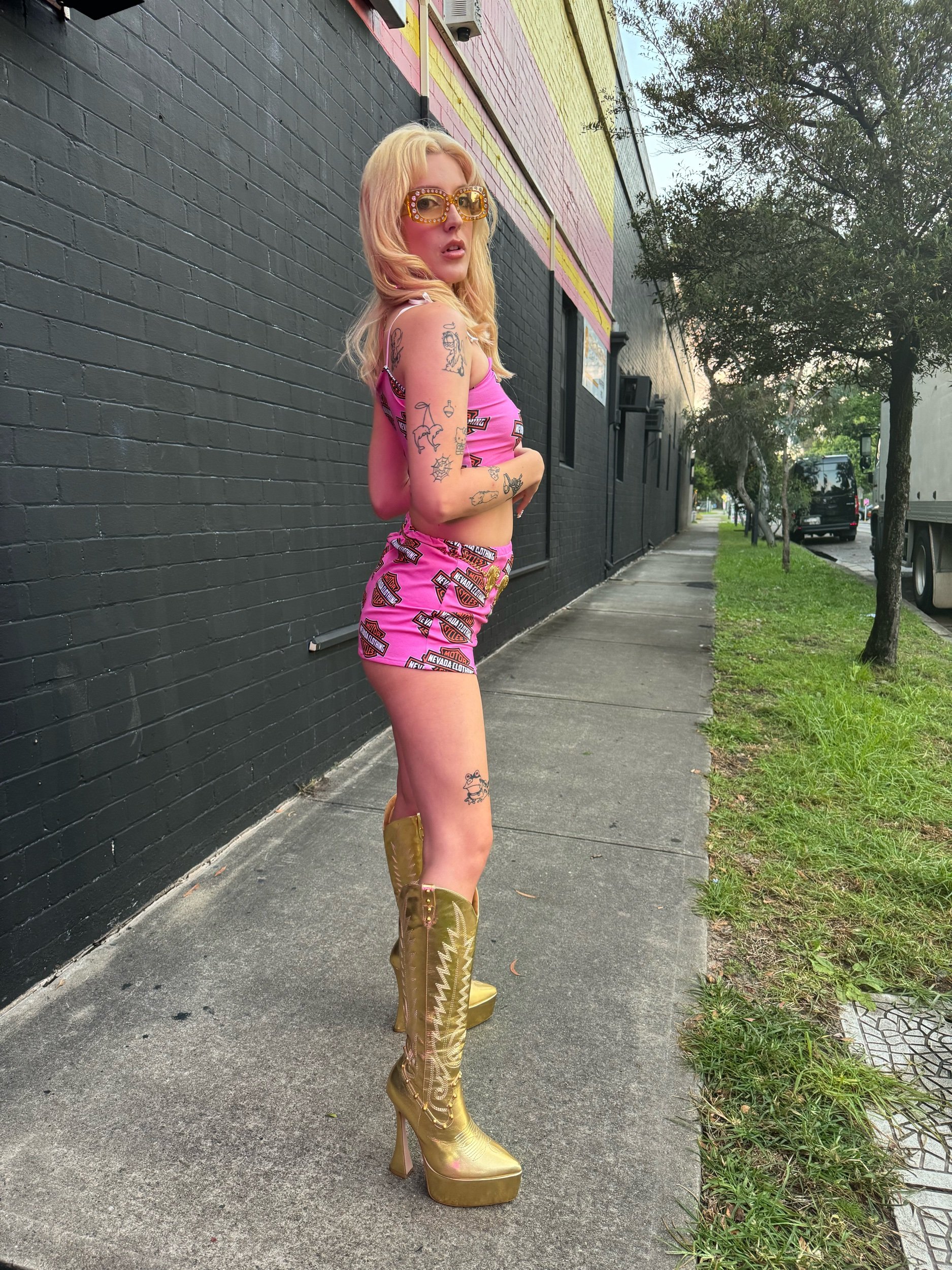 573A783B-4A03-47A1-96EE-5094E4DCCB3A