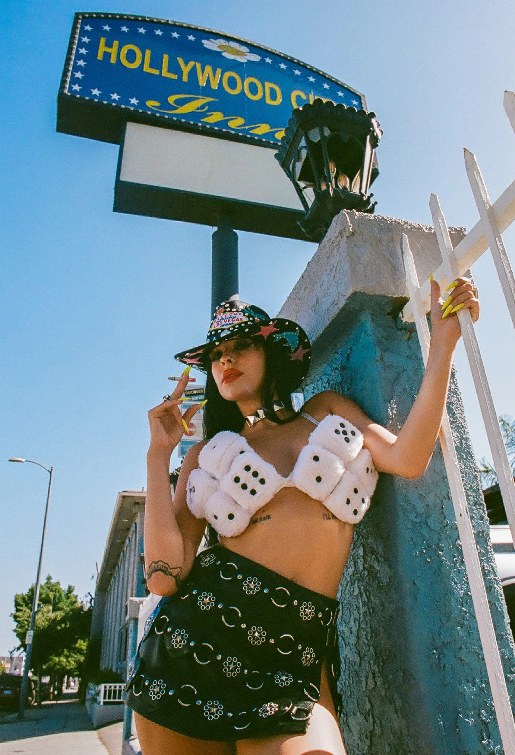 024D5B3E-209C-4F3F-A9C0-BAFAD1C9BBD3