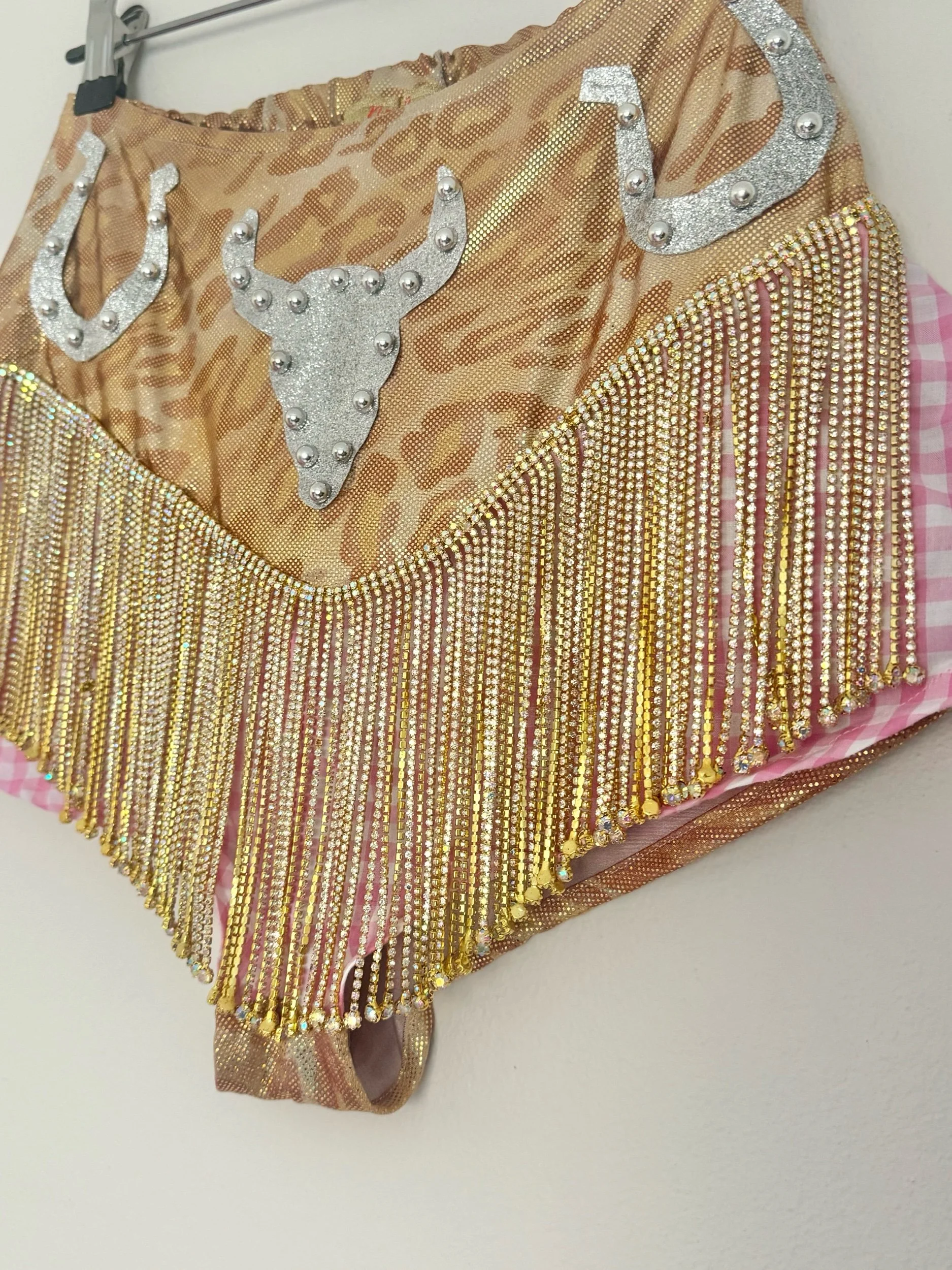 82D75FF1-ED44-40A9-8BCB-BCCA13AA983C