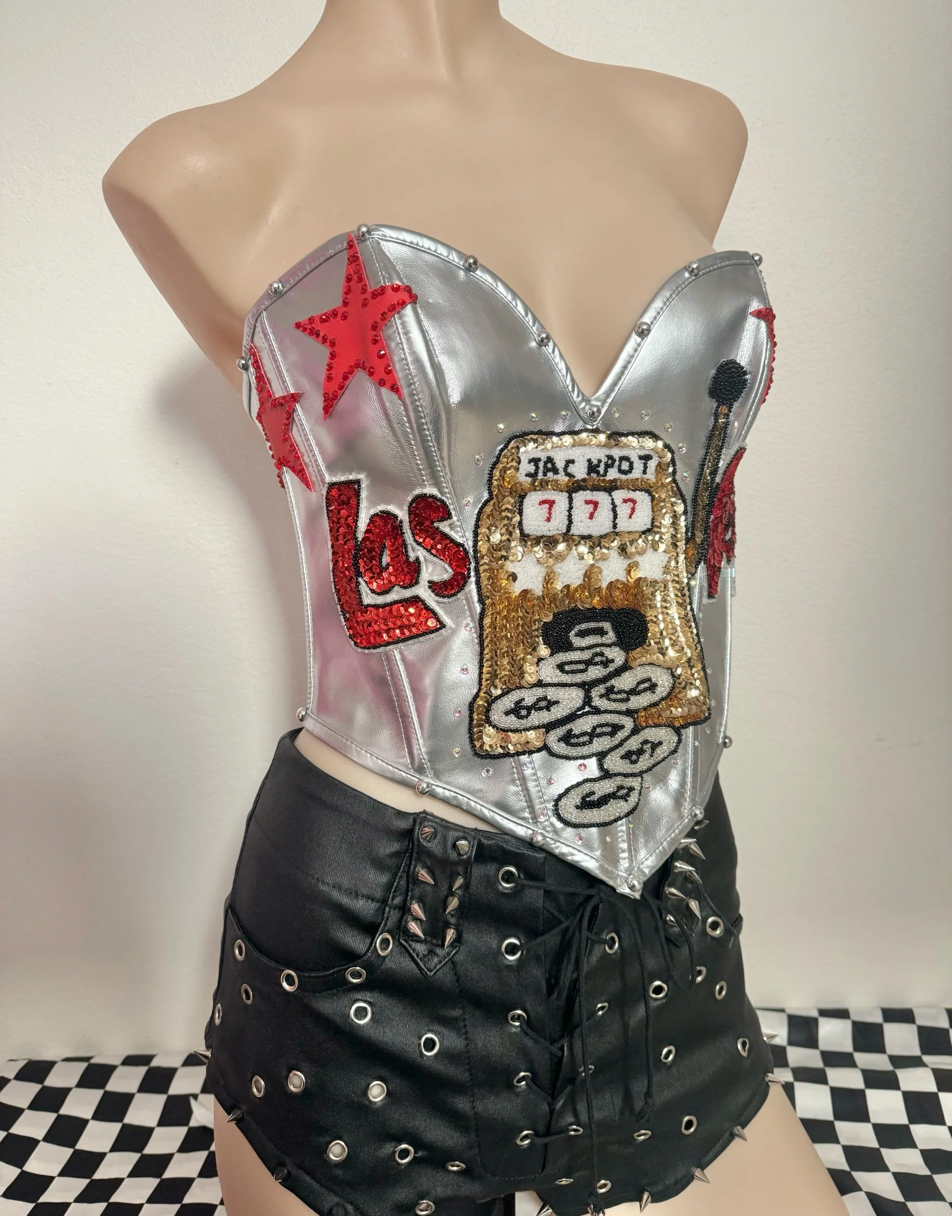 B76031B8-E87C-43F5-8AFE-008A1F99F5A2