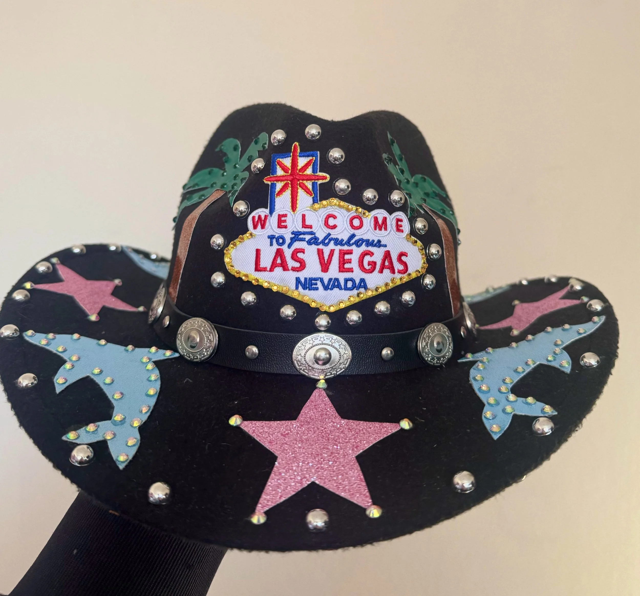 C815FFA6-E6EB-46B7-B444-7D2329C432EF