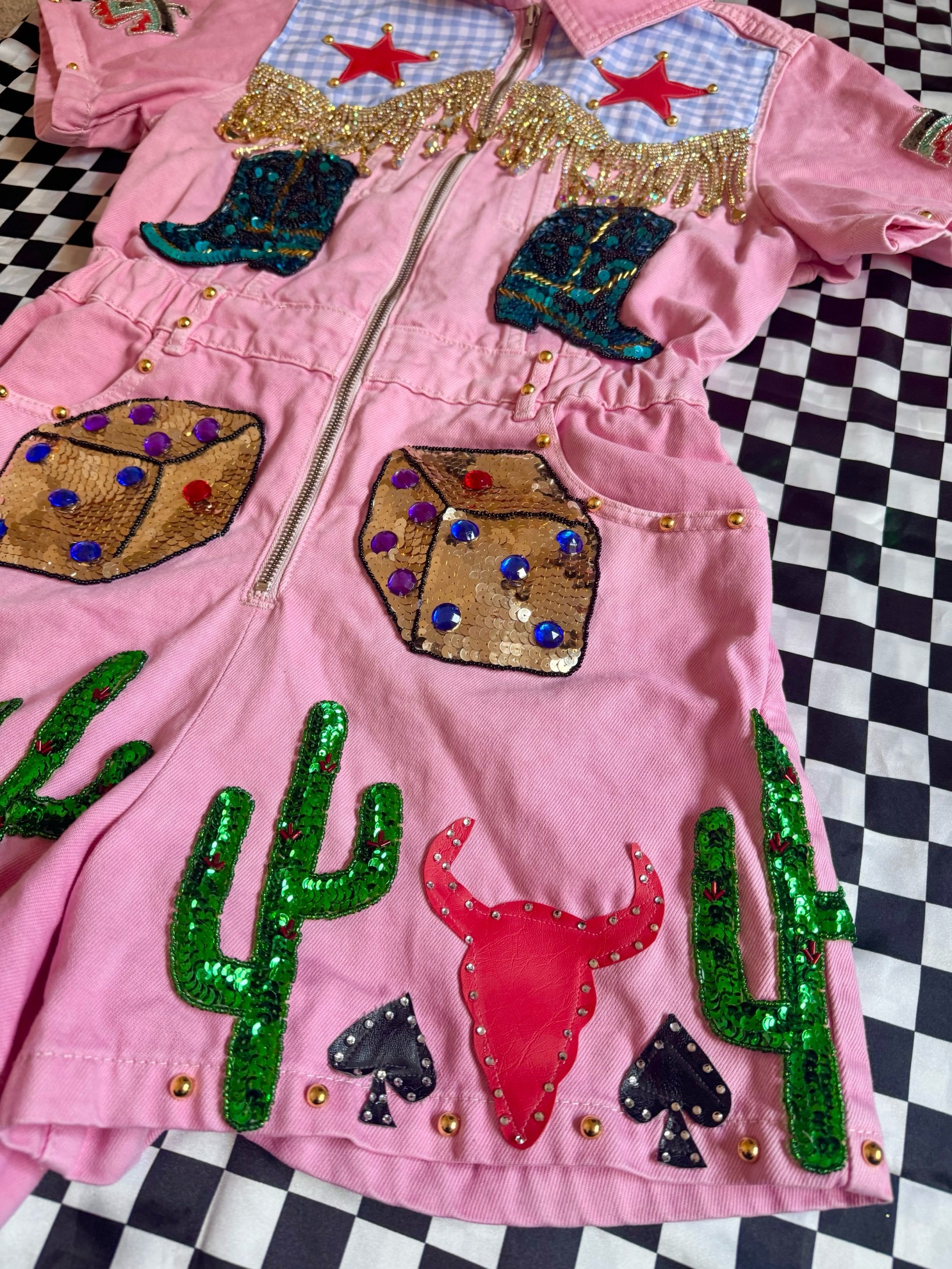 DD99C3D3-3BA0-43B0-A0E9-D0859CD58990