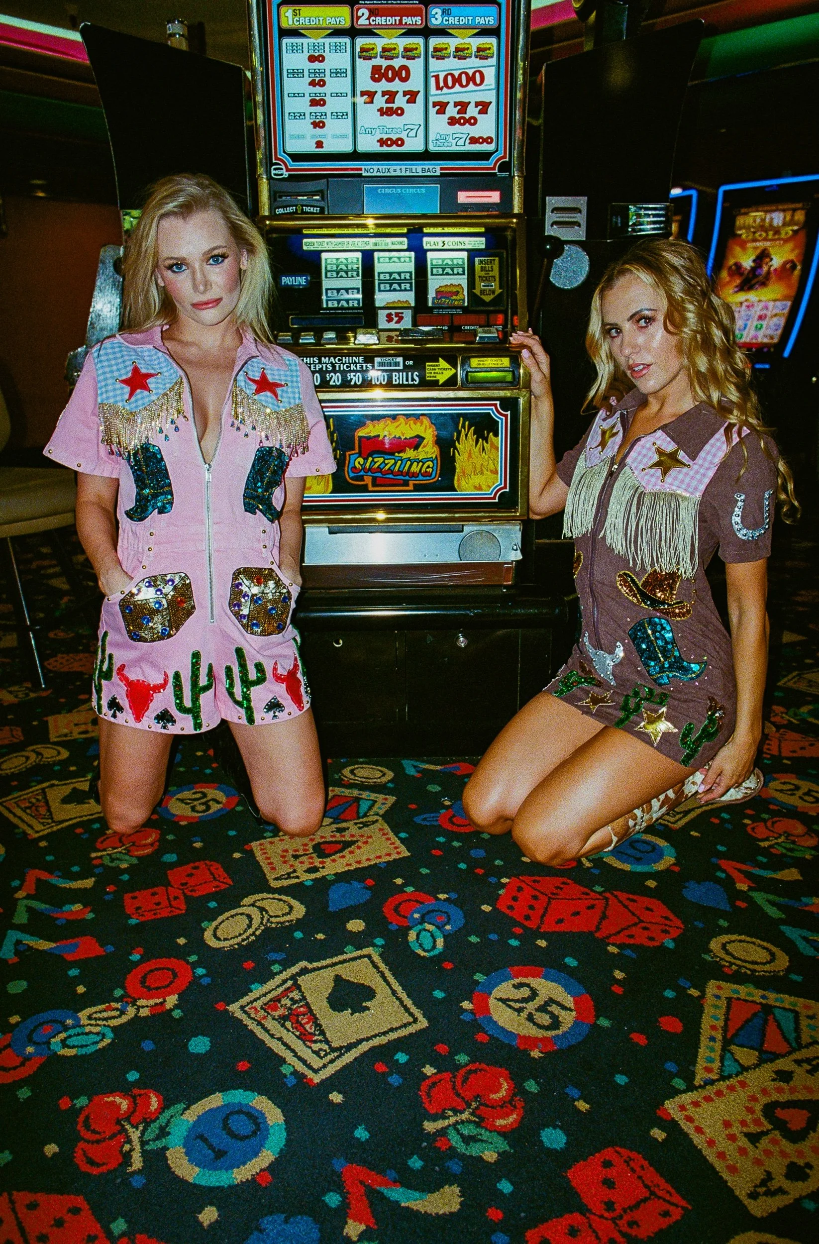 3CE16B20-0097-46D8-A3B7-F8FF5D5C8089