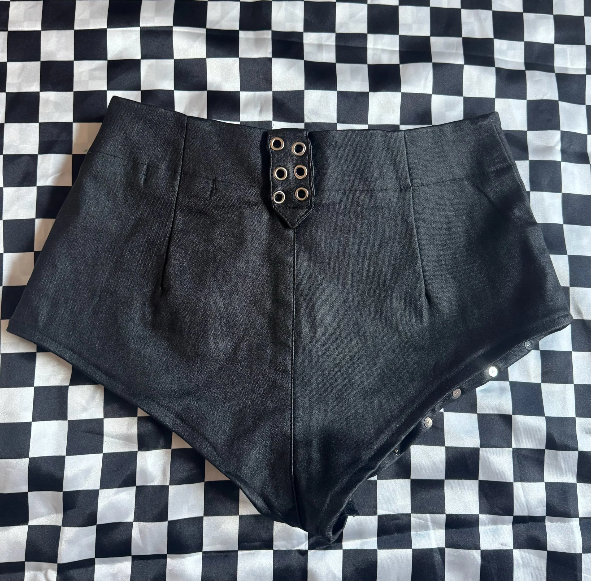 786D8BB7-927F-4ADB-B2CF-E14C4D63A40E