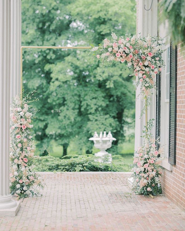 Wish every wedding came with an amazing floral arch! I got to watch this arch be constructed and I&rsquo;m in awe of how talented florists are!