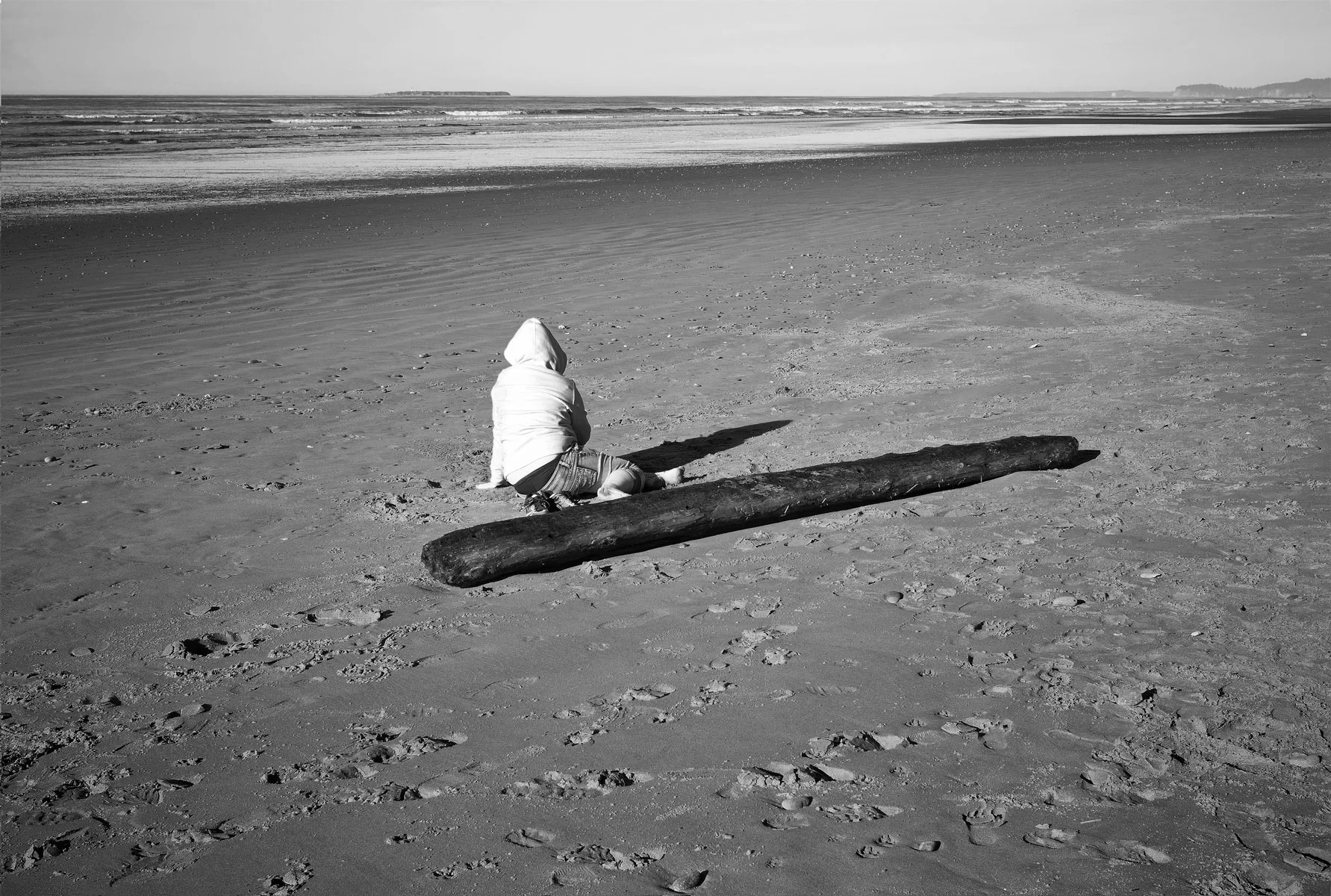 GirlInPinkOnTheBeachAtKlaloch.jpg