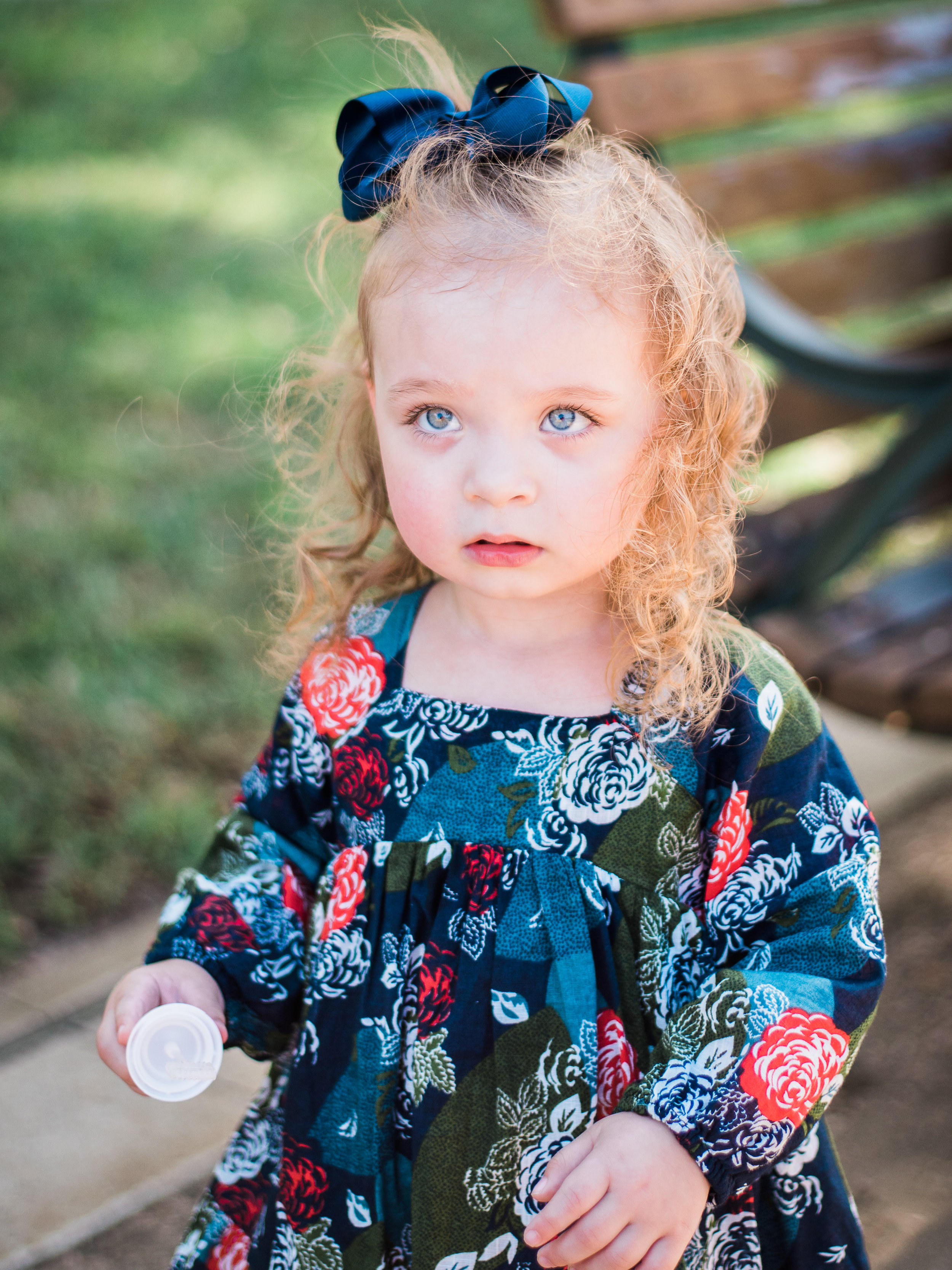 This is a picture of my niece. She is the sweetest little thing and LOVES her bubbles!