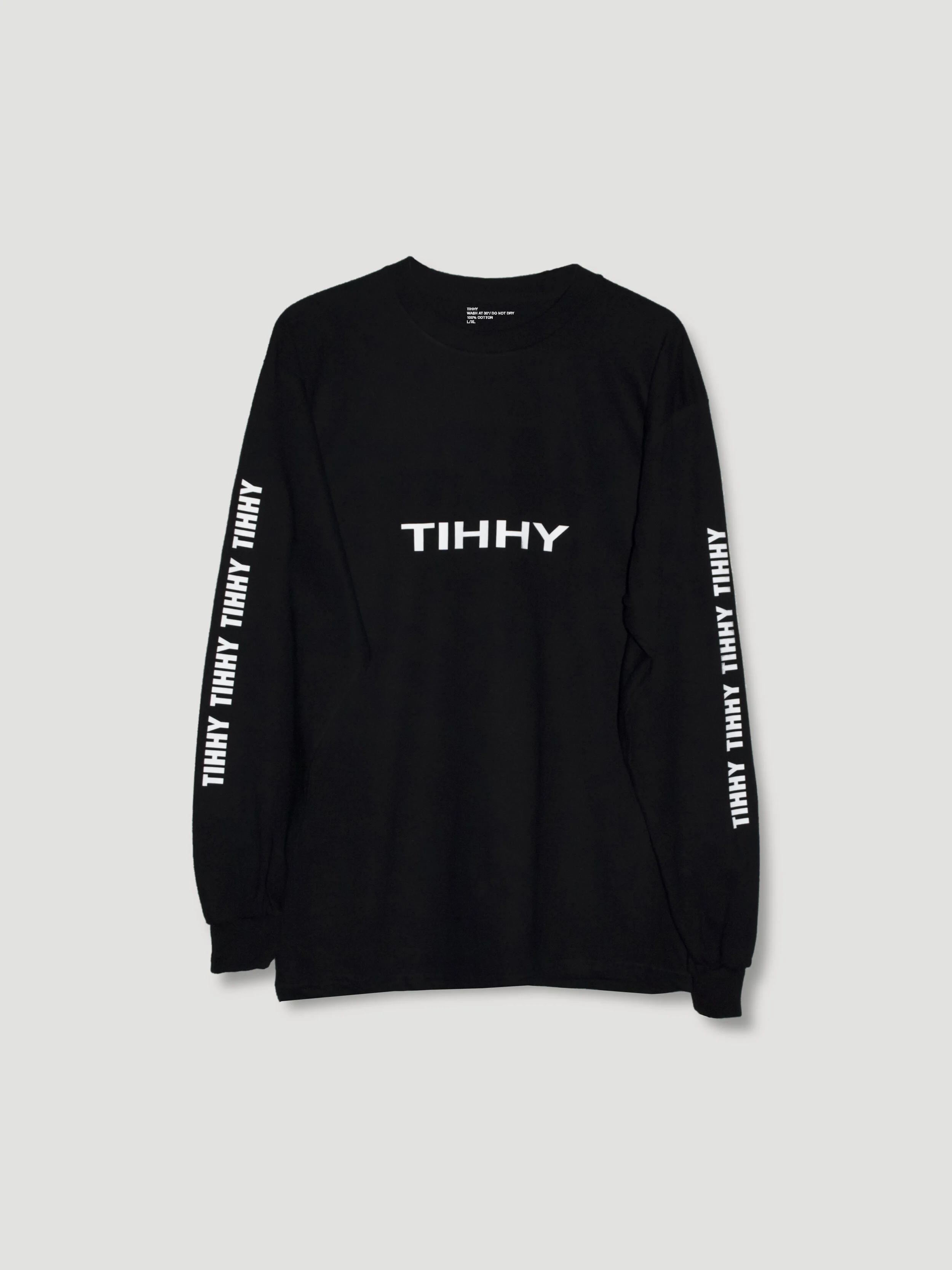 UNISEX BLACK LONG SLEVE T-SHIRT