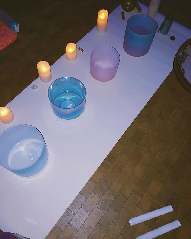 Super full moon sound bath in Virgo
Super cool energy
Super grateful 🥣🔮🤍