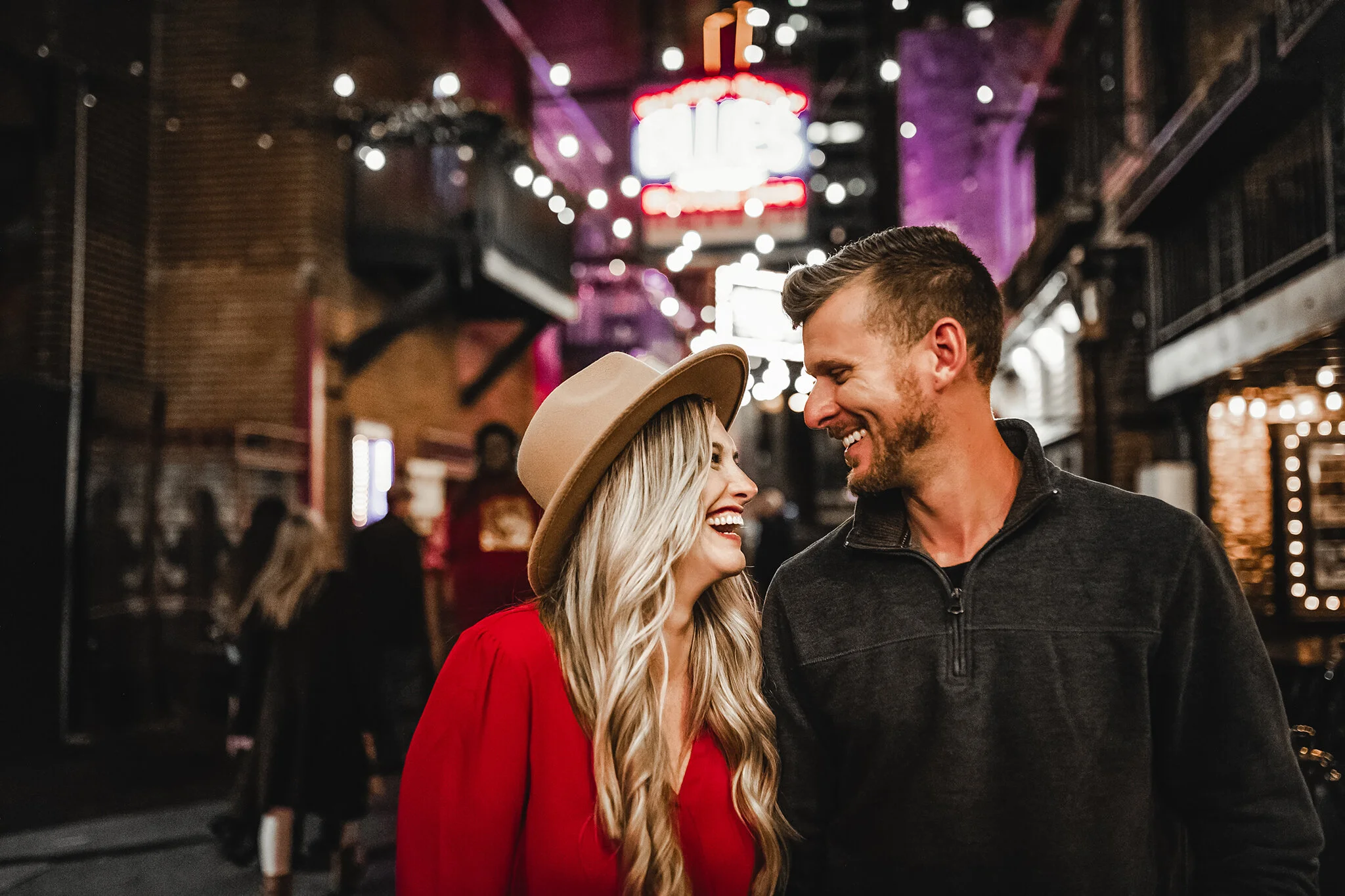 Mr.&Mrs. WEB 3C5A0291-2.jpg