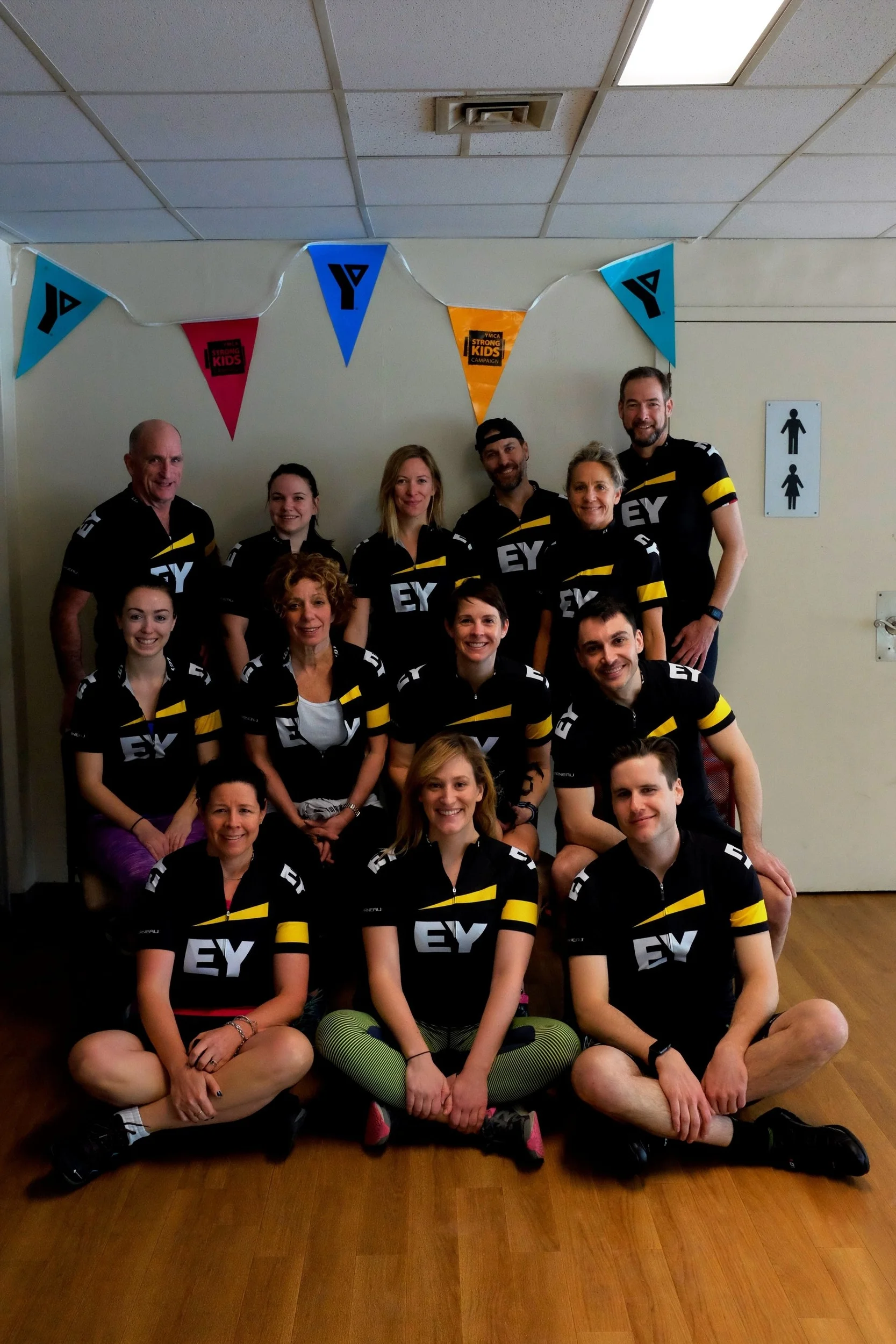 TEAM EY.jpg