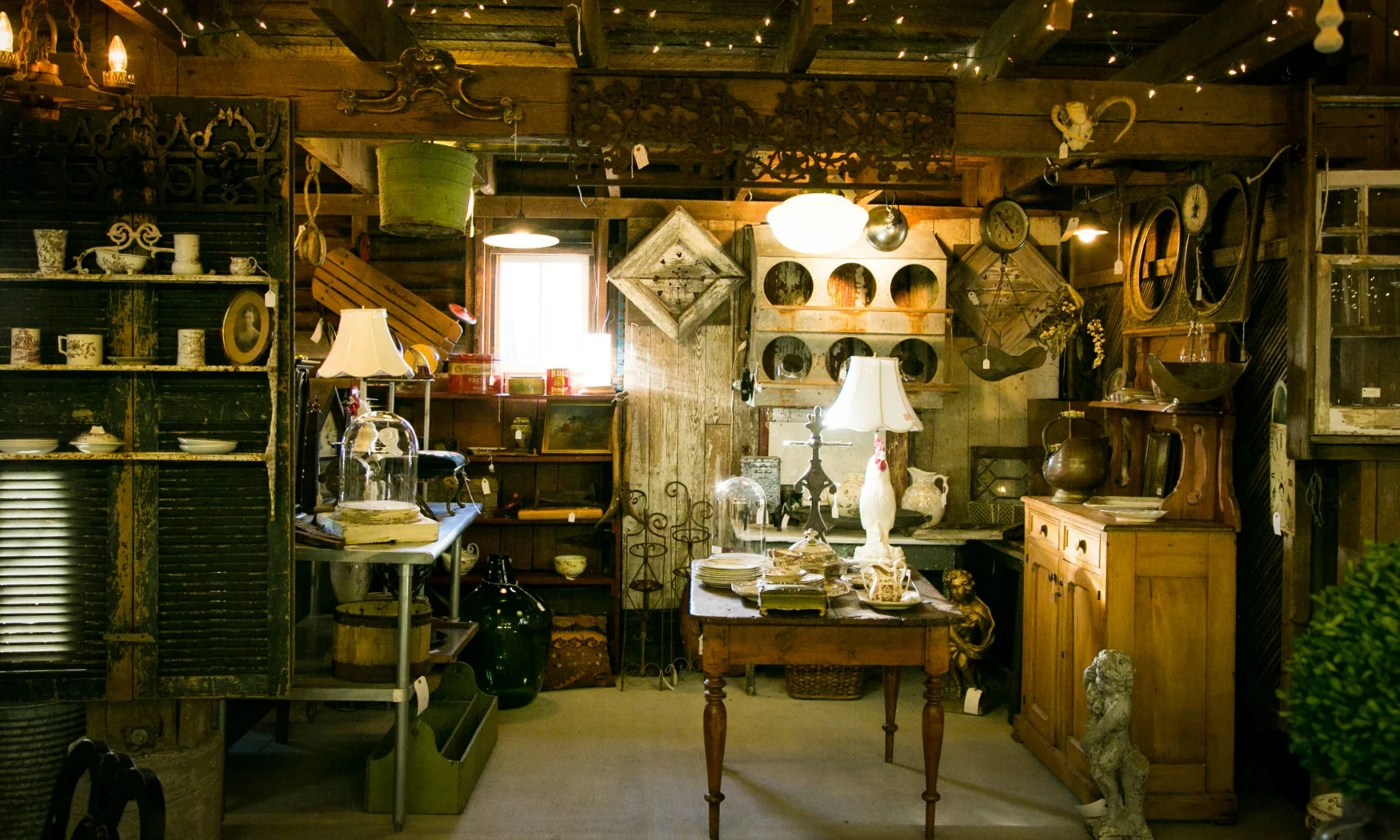 Furniture & Antique Shopping in North Carolina — Thomasville Tourism