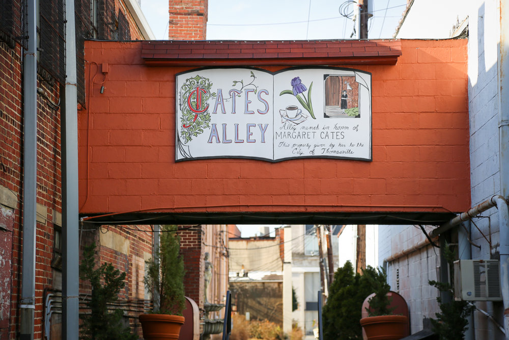 Cates Alley signage-1.jpg
