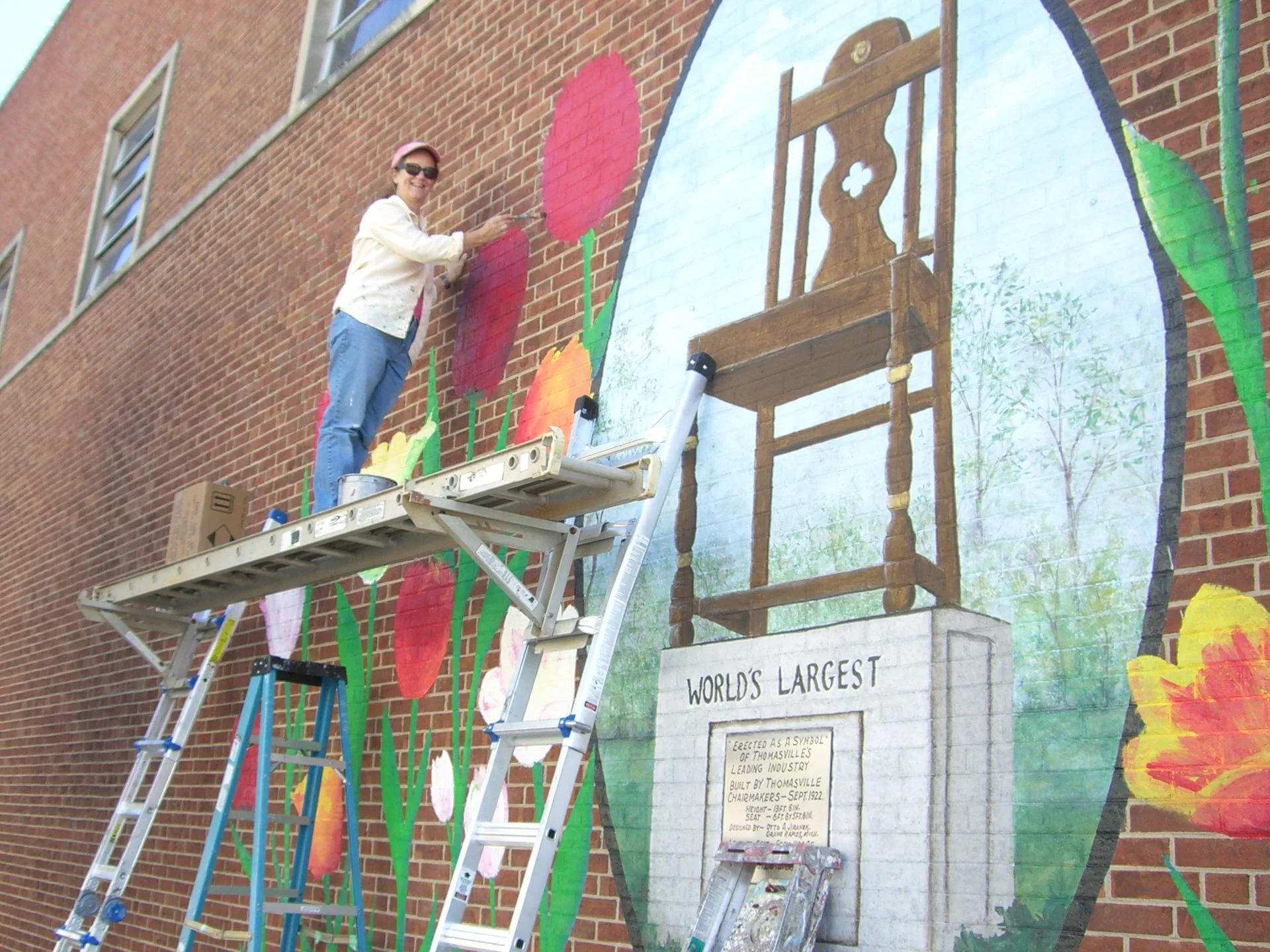 Mural Artist - Dana Holliday