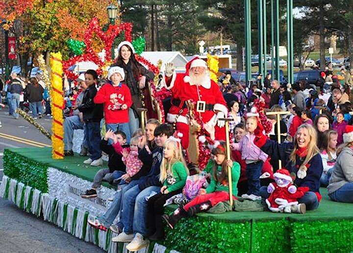Christmas Parade — Thomasville Tourism & Visitors Center