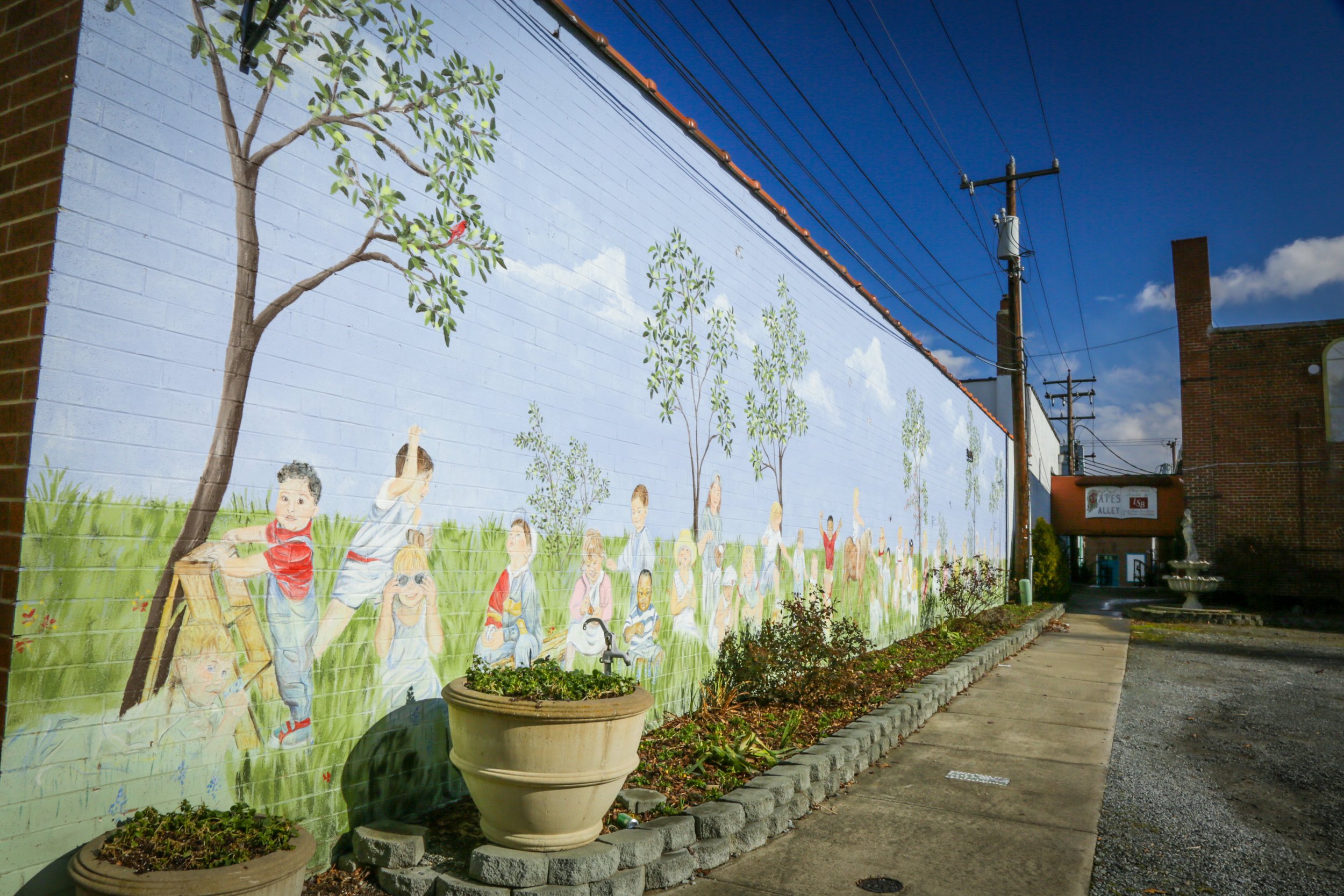 Cates+Alley+Children's+mural-1.jpeg