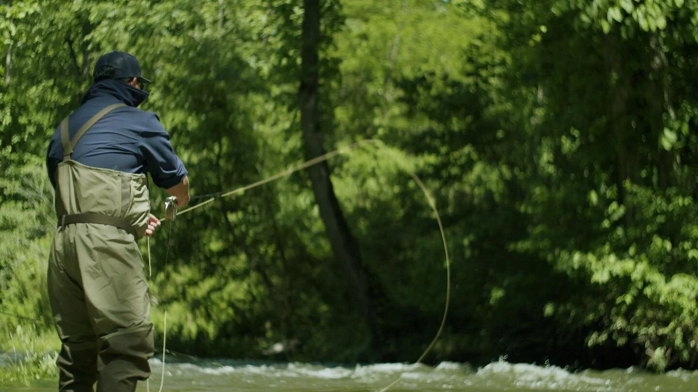 Loving the look of this vintage Helios 44-2 from a fly fishing shoot last week. 

#fishing #flyfishing #cashiersnc #outdoors #helios44_2 #vintagelens #bmpcc4k #4k #filmmaking #stills #nc #northcarolina #wnc #dp #naturallight #anamorfake #ironglassada