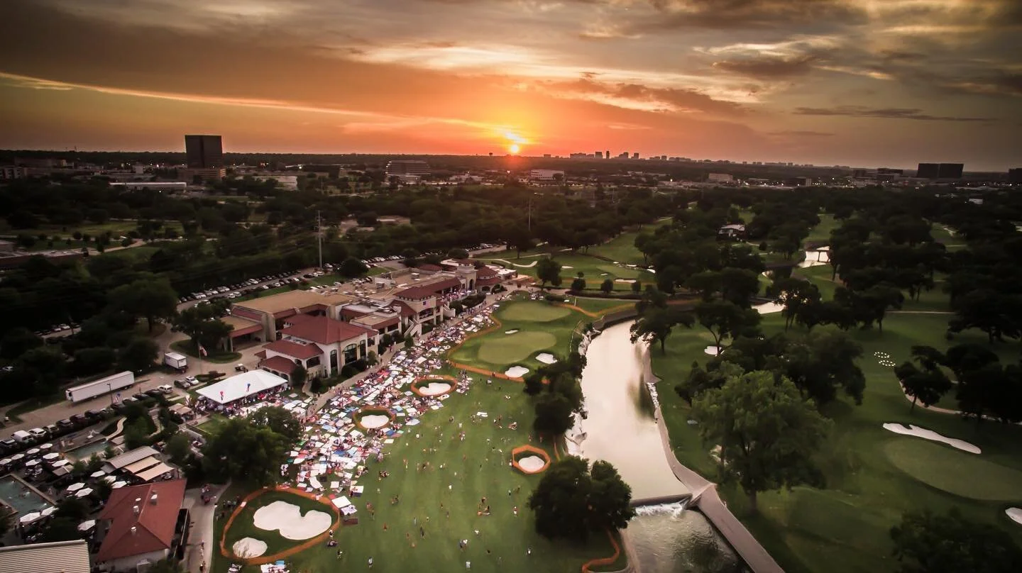 Sunset at Royal Oaks Country Club during their July 4th celebration back in 2015. I love the snow and winter, but this reminds me of how much I love summer. #sunset #dallas #texasgolf #golf #golfcourse #drone #dronephotography