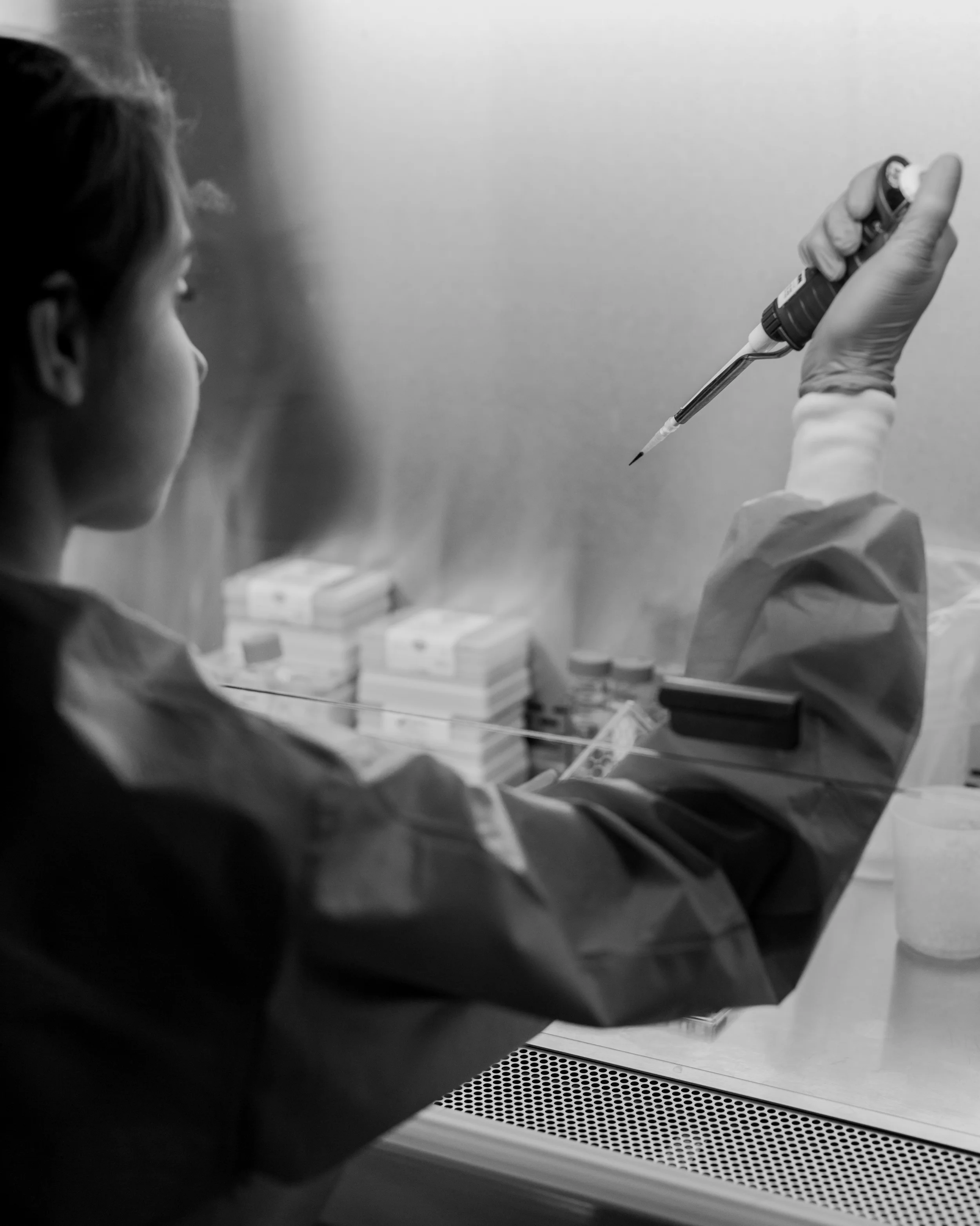 HIVLabCanon-LowRes-25 (1).jpg