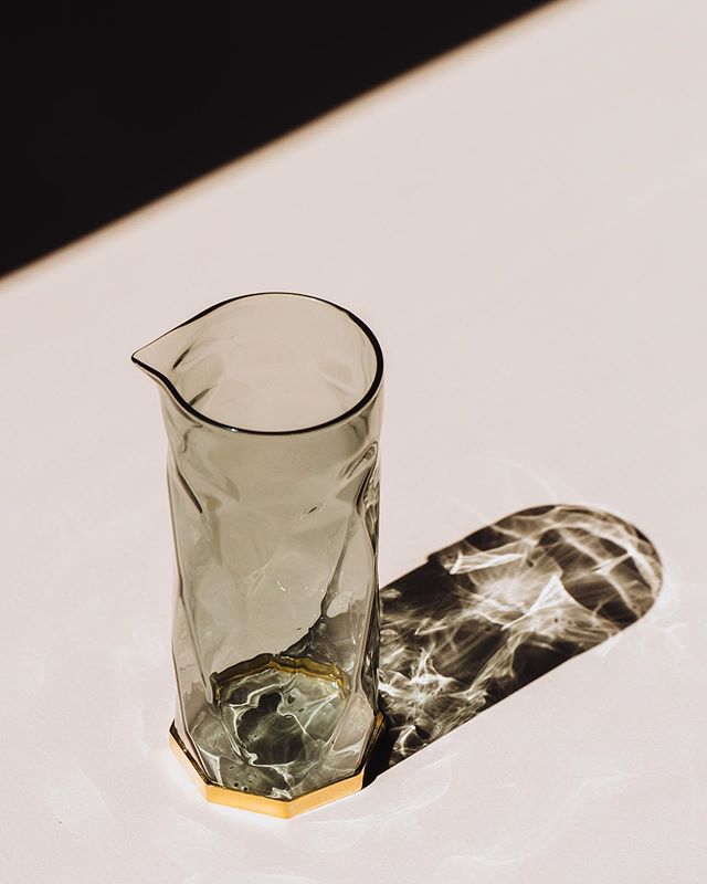 Our smoked glass from the Diamond Collection. ⁣⁣
⁣
&bull;⁣
&bull;⁣
&bull;⁣⁣
&bull;⁣⁣
#MO19 #maisonetobjet #maisonobjet #maisonetobjet2019 #bishophouse #paris #smokedglass