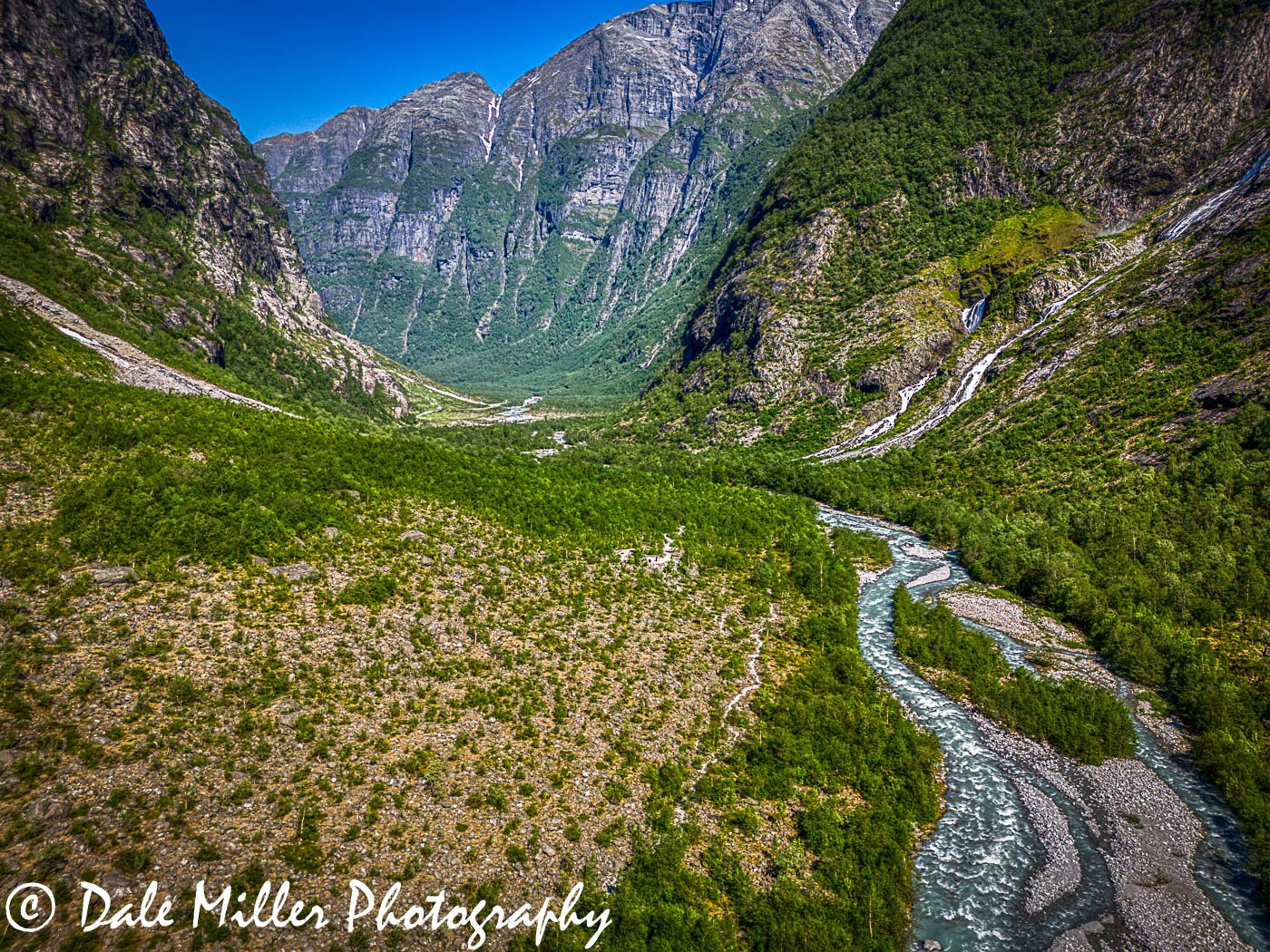 Kjennsdalbreen Glacier