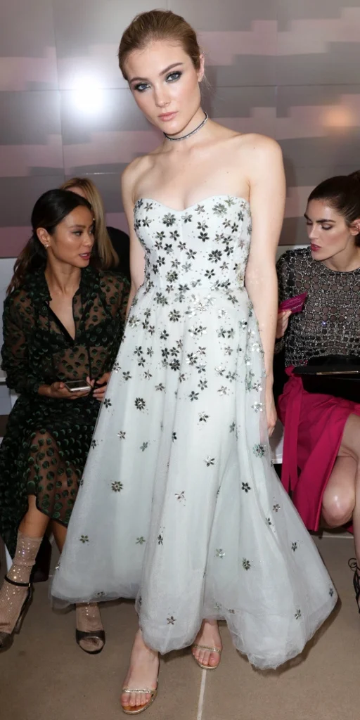2ba995c4a6bc71d0-740full-skyler-samuels.jpg