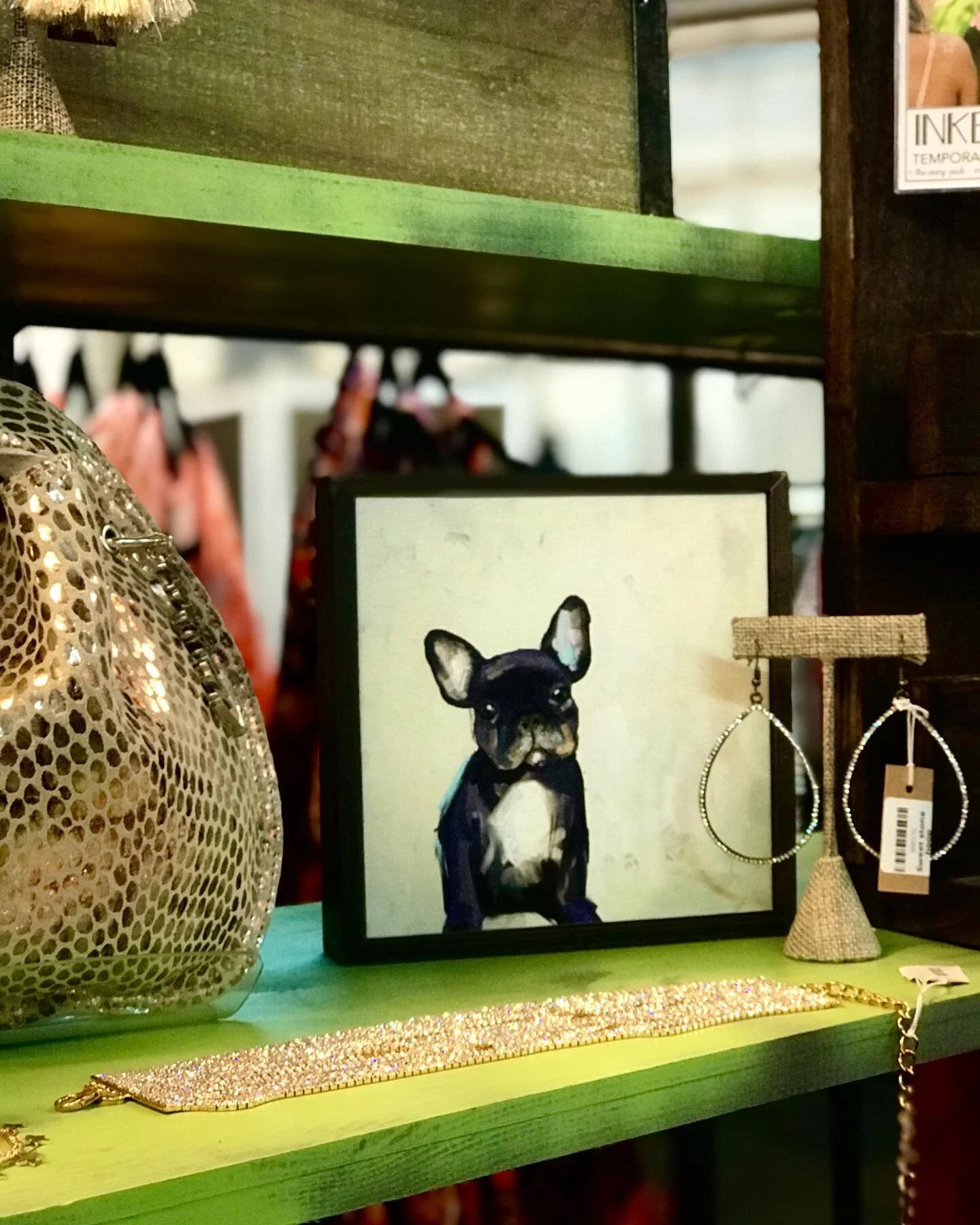 Loving the new spring arrivals at @theblackdogboutique. Y&rsquo;all won&rsquo;t want to miss this! ✨