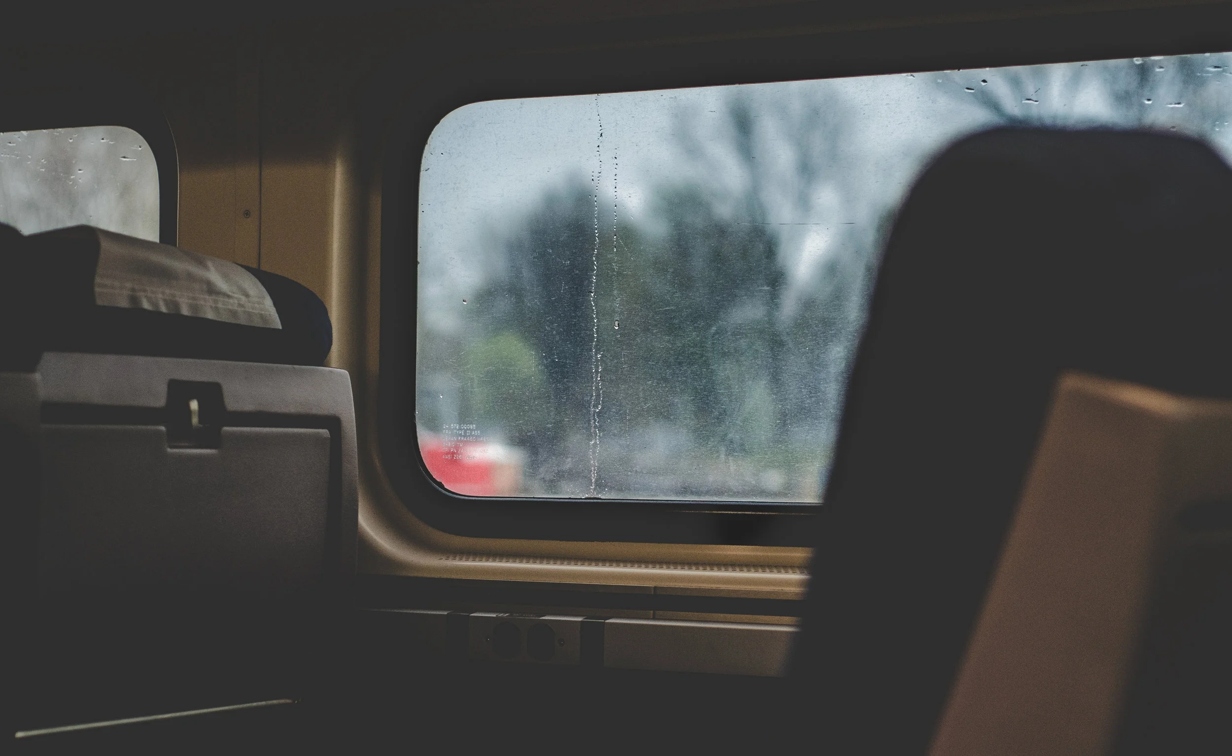 train.jpg