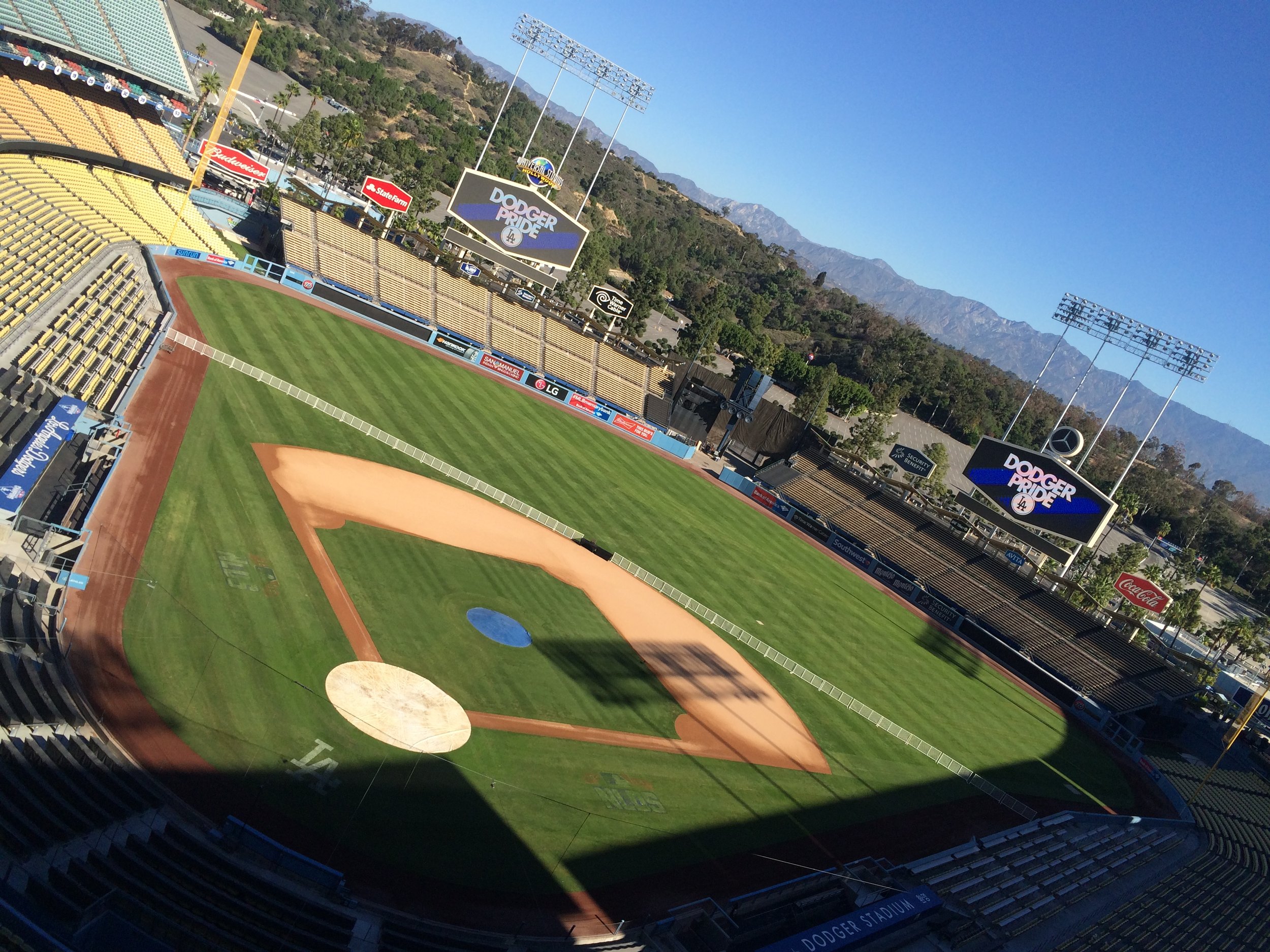 The LA Dodgers field is Beautiful.. 