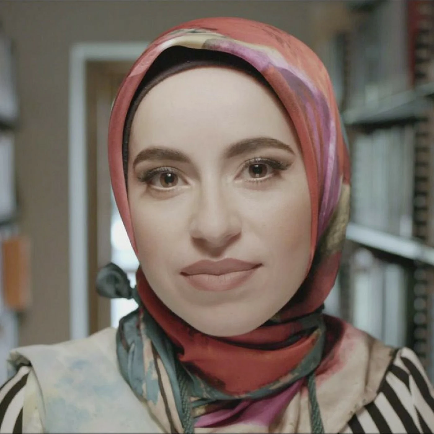S6E01 - Mona Haydar