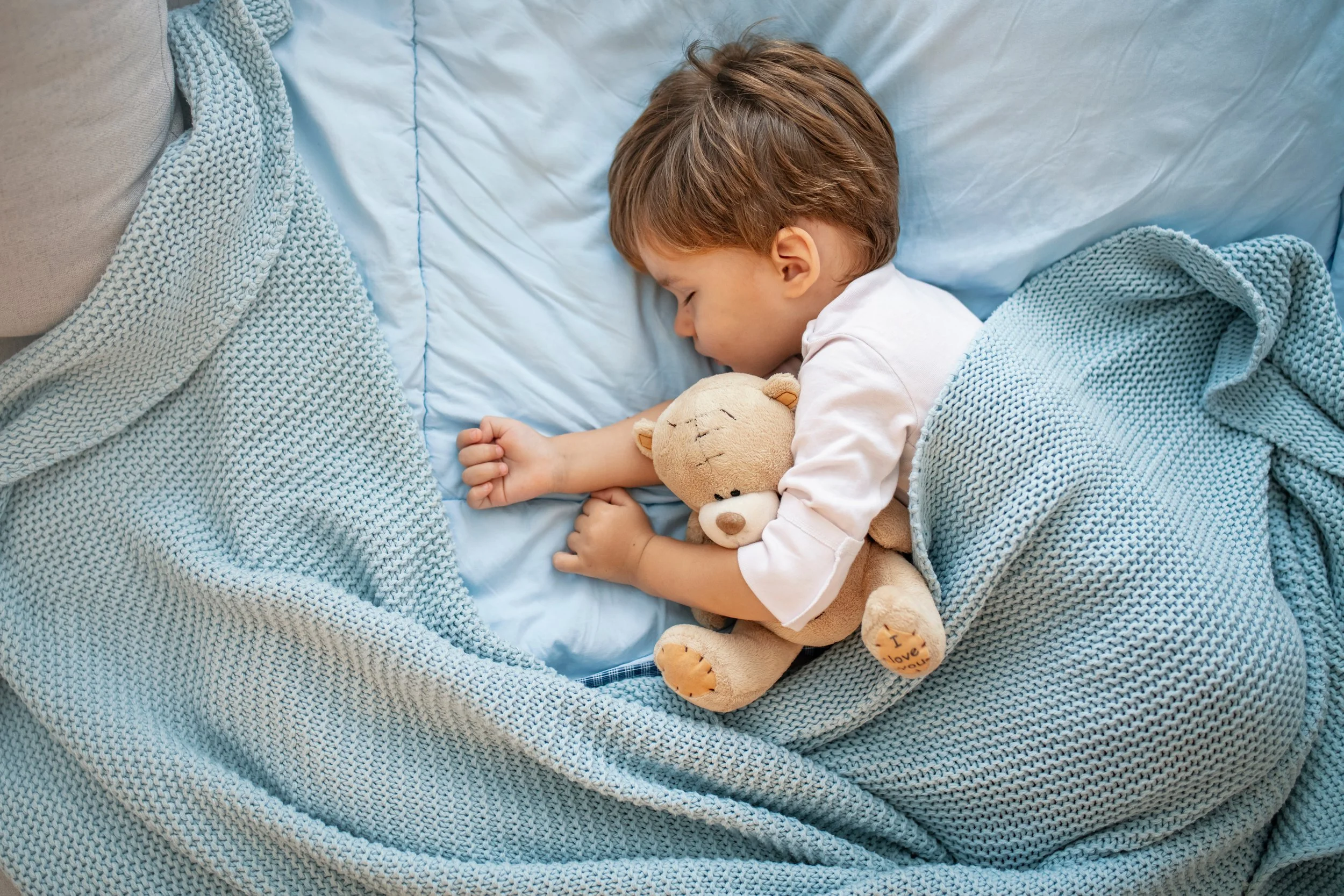 How to Help Your Child Adjust to Daylight Saving Time Without Losing Sleep