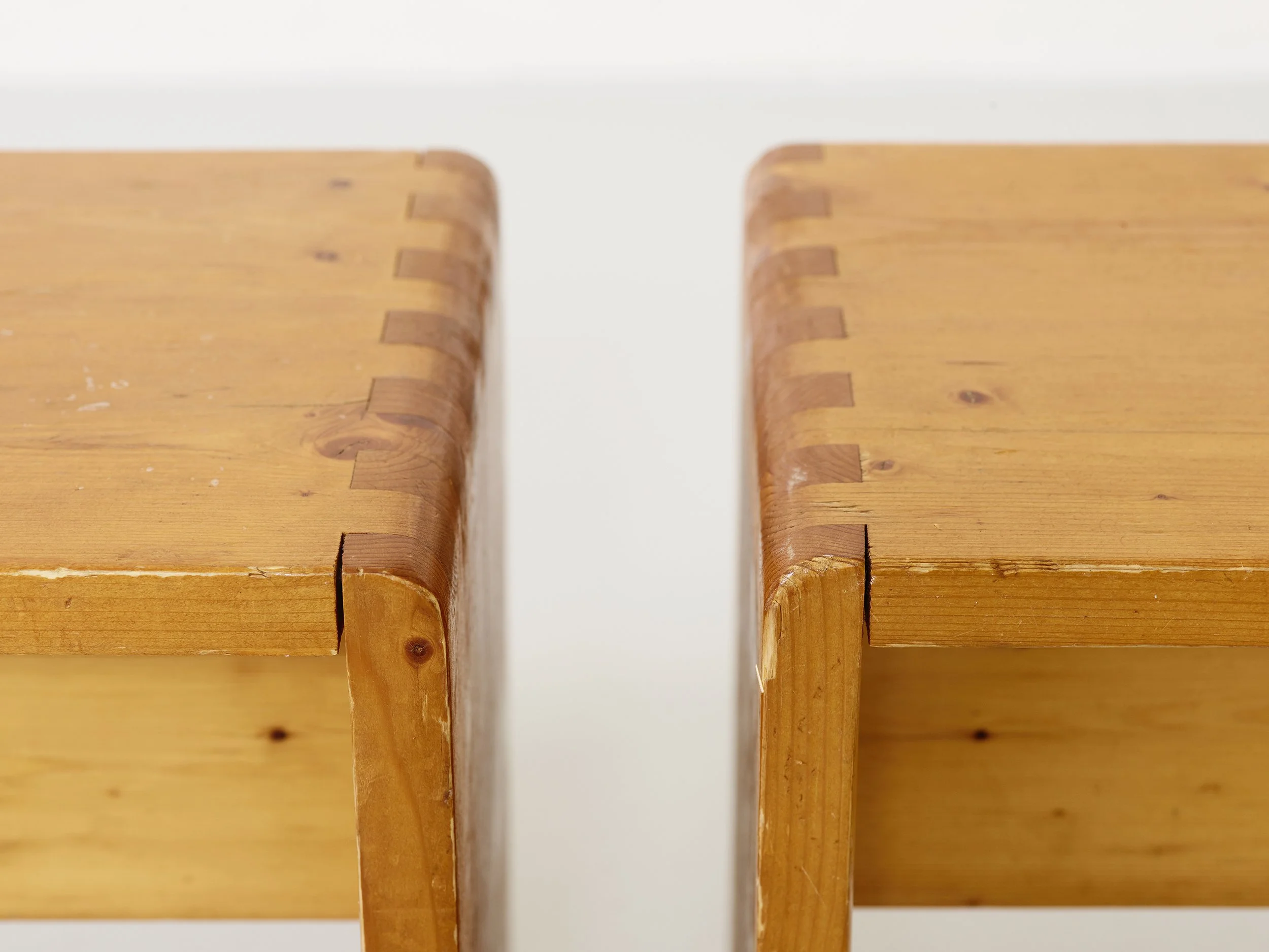 Stool 4-4.jpg