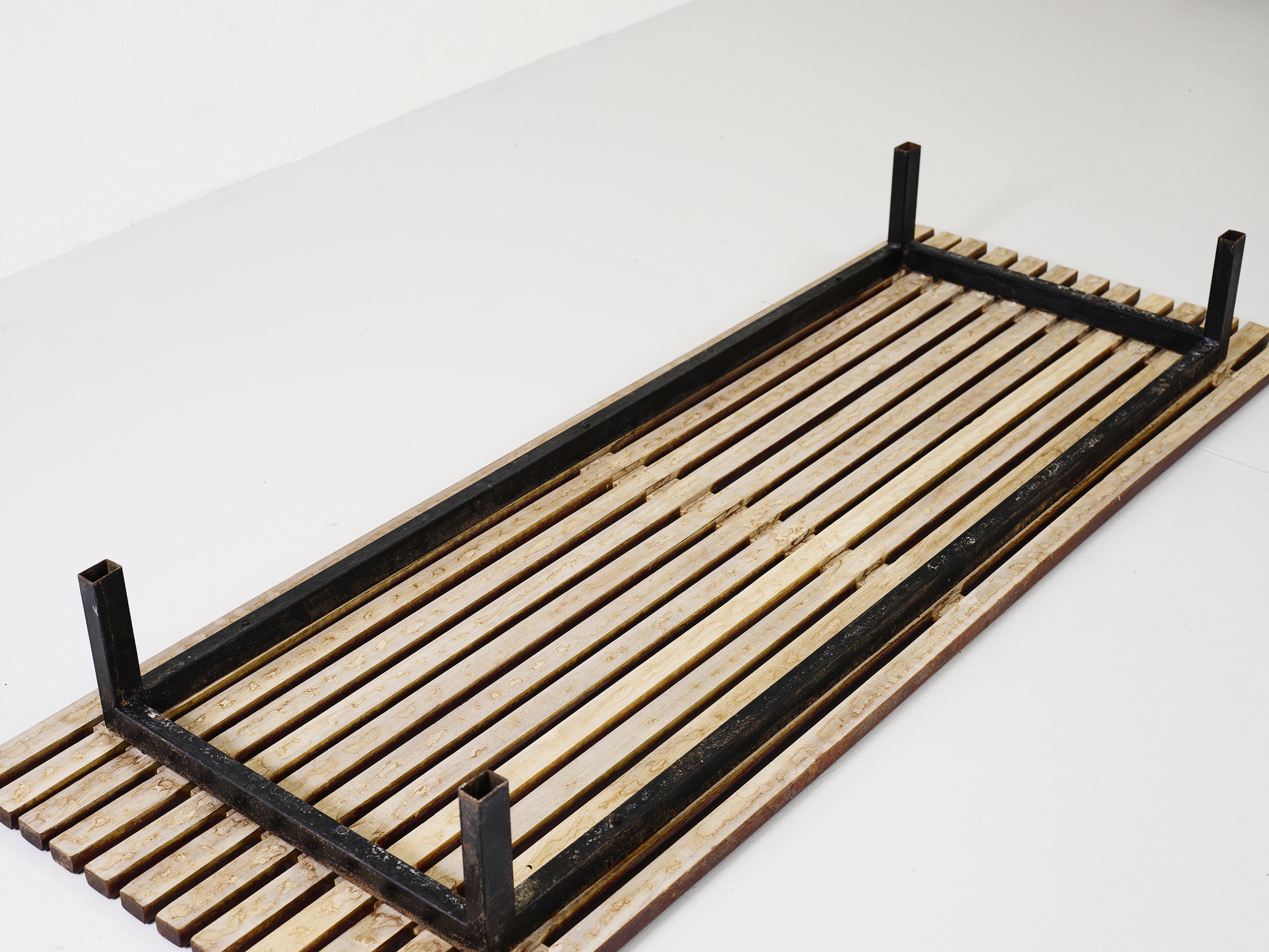 Bench 1-4.jpg