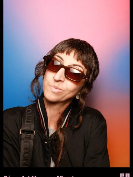 Not the first time I&rsquo;ve seen Carlos Cruz-Diez Chromosaturation&hellip;⏮️ Museum of Contemporary Art LA our first and last trip of 2020 💚❤️💙 Reminder that some art takes time. What was conceived in 1965 was not realized until 1968 and is still