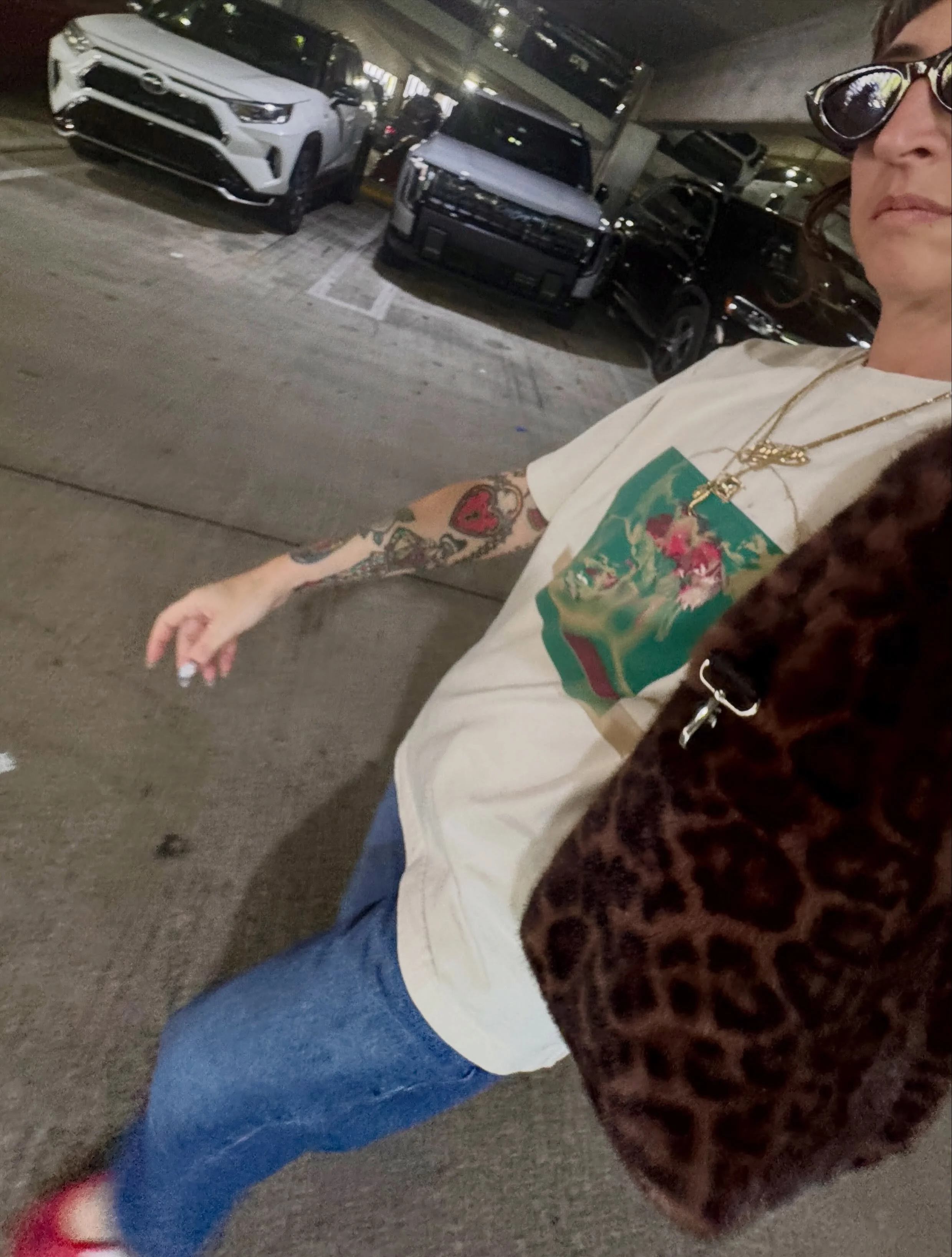 Day 18/40: thank goddess I only had one important appointment today. New nails were so needed and we did a soft fawn that actually makes me feel a little cheeky. Everything else will wait until I&rsquo;ve recovered from an insane weekend. 🍄🍄🍄
